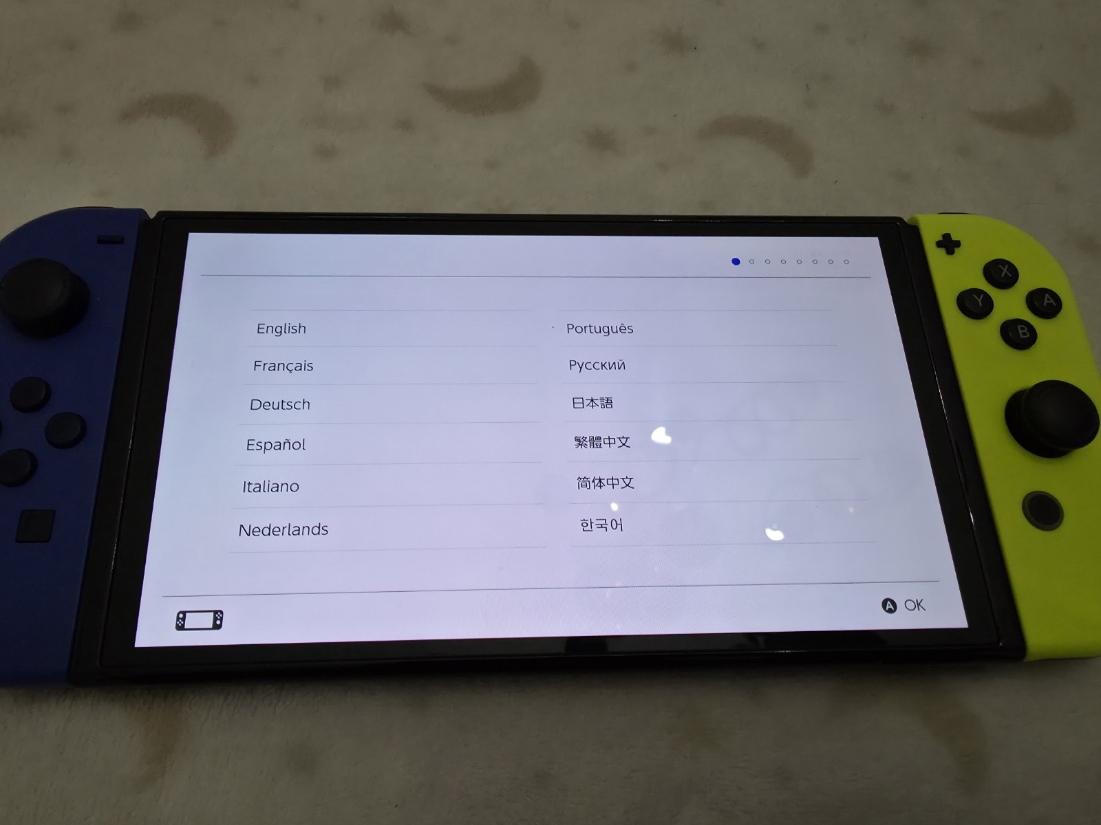 Nintendo Switch OLED 64GB Console Green/blue HEG-001 CLEAN MINT!