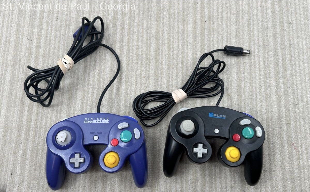 Nintendo GameCube DOL-001 Indigo Console Bundle With Controller and Games Tested