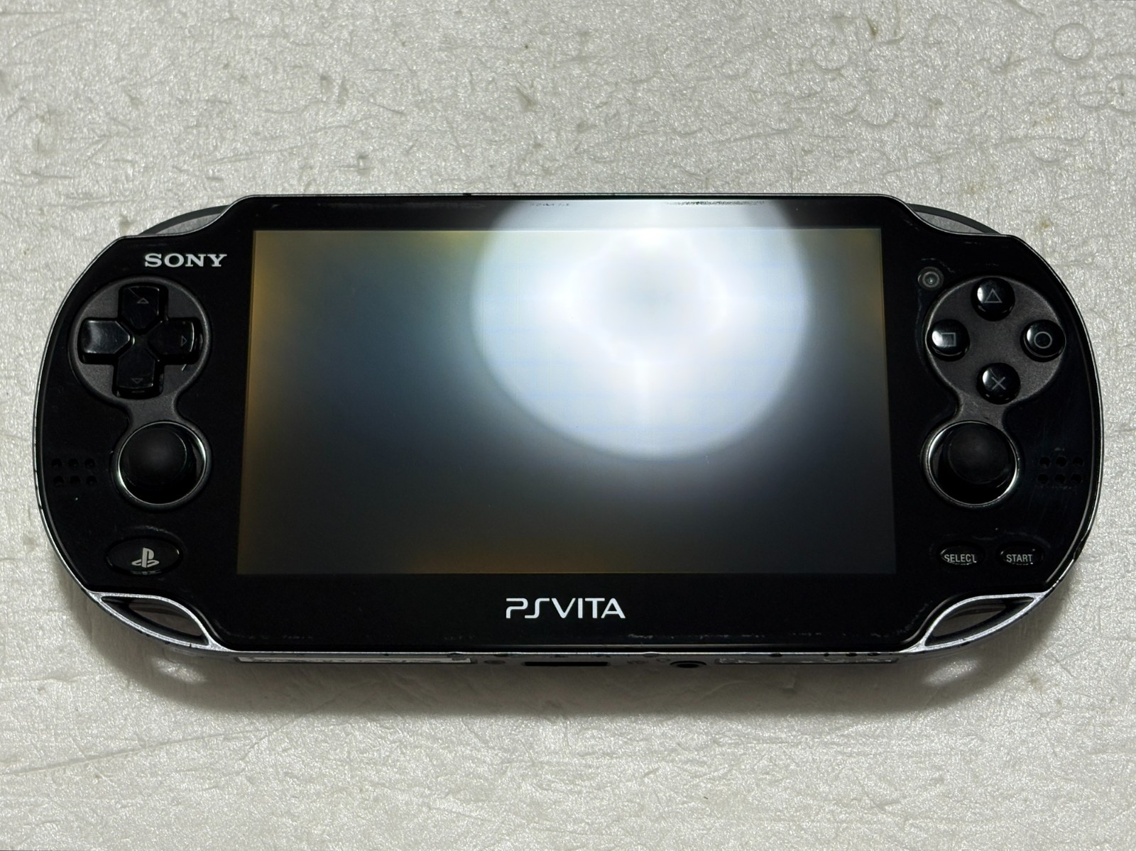 Sony PS Vita PCH-1100 Cristal Black 3G/Wi-Fi Model Console Used from Japan