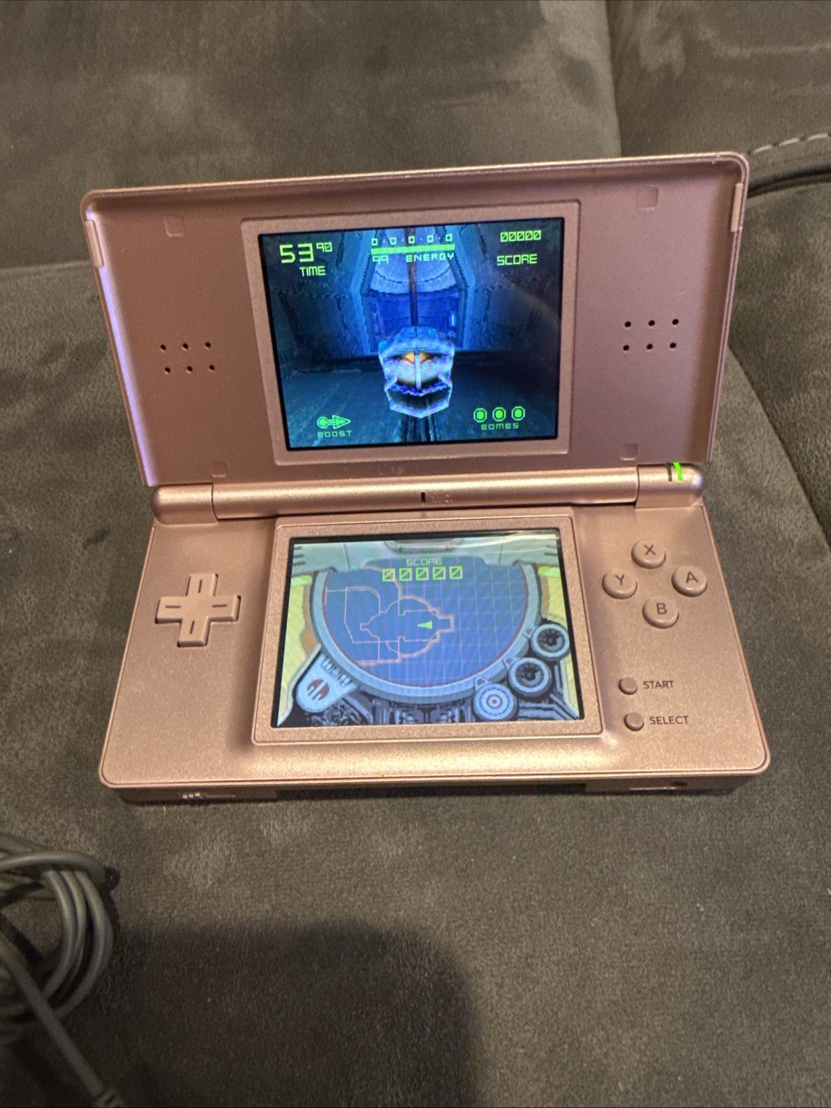 Nintendo DS Lite Handheld Game Console USG-001 Metallic Rose w Charger – Tested