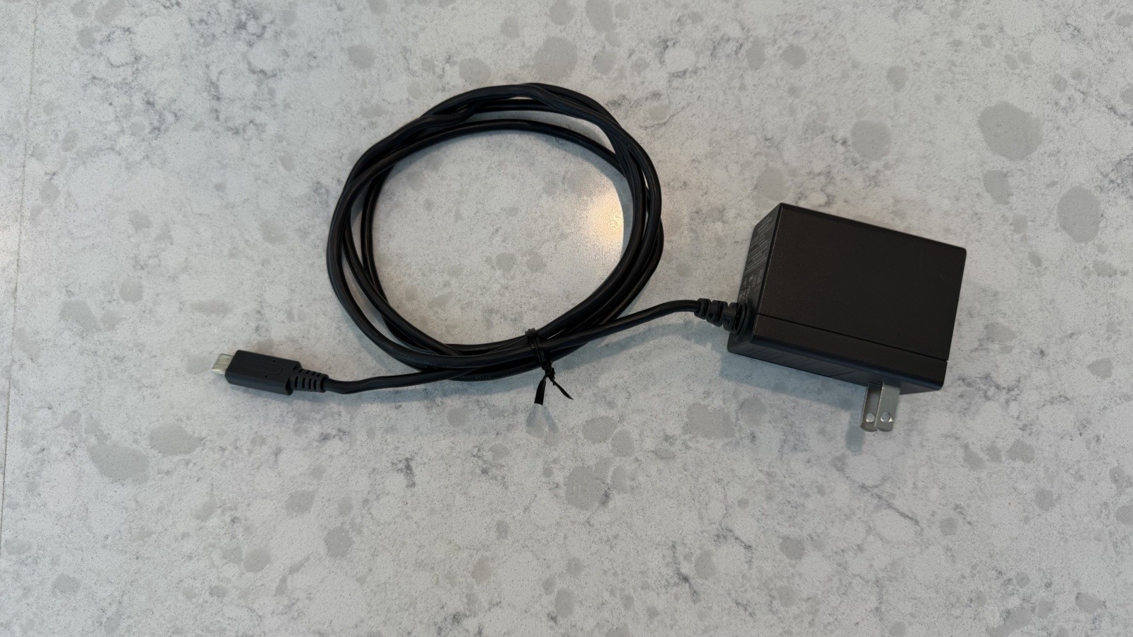 Nintendo Switch – Complete with Accessories in Original Box (2019/Revised Model)