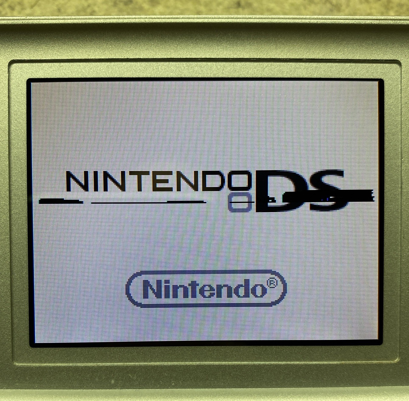 Nintendo DS Lite Game Console – Silver WORKS GREAT!