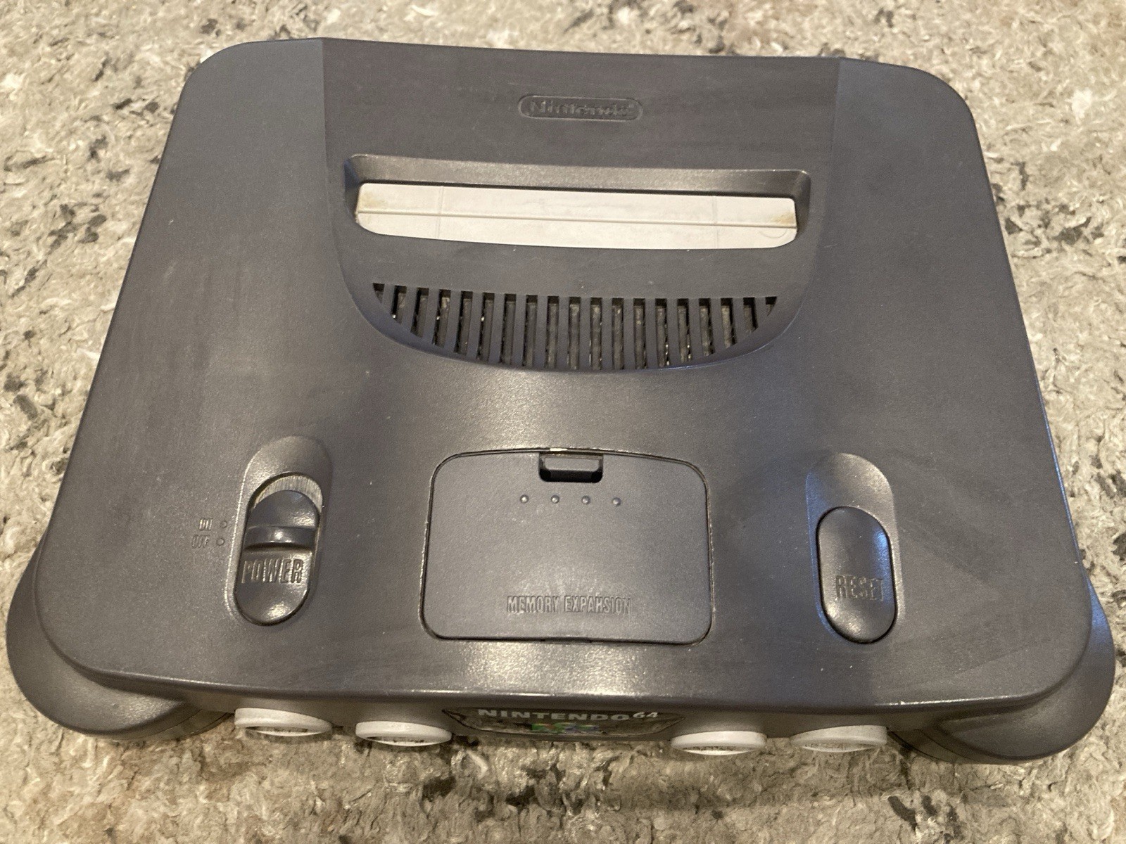 Nintendo 64 N64 With 2 Controllers Games Rumble *read Description *