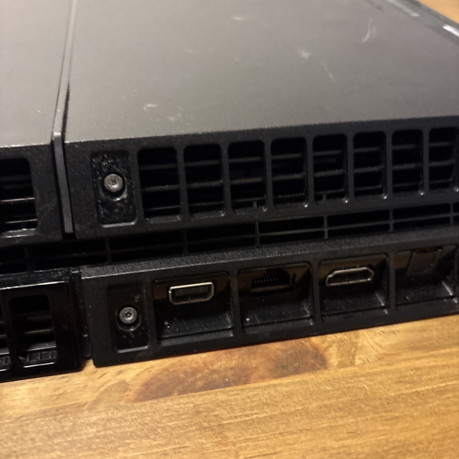 Sony PlayStation 4 (500 GB) Home Console – Black Won’t Turn On Cuh-1115A