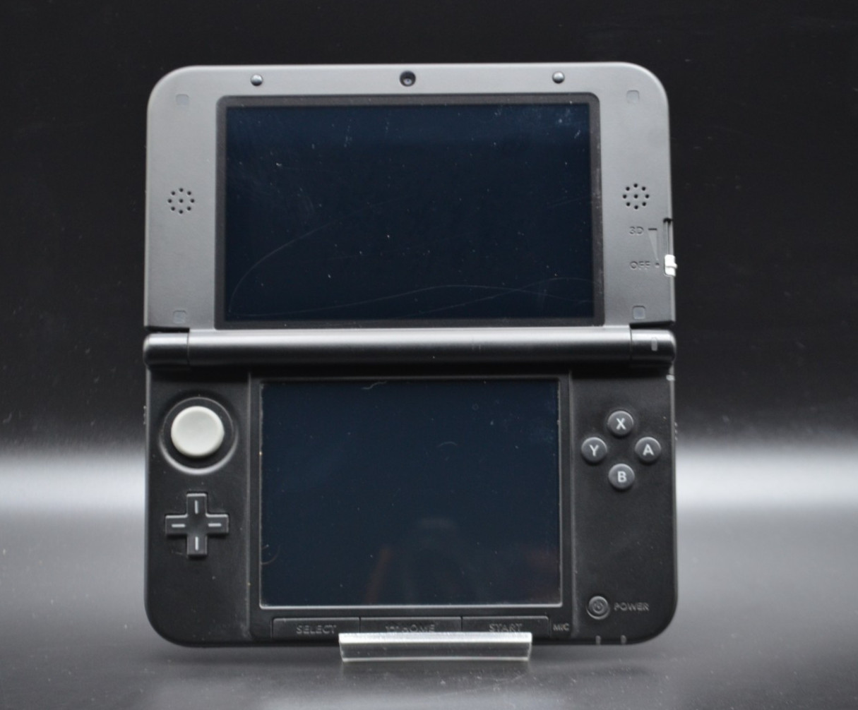 [REGION FREE] Nintendo 3DS XL LL Gore Magara Black Console Used RANK A/B