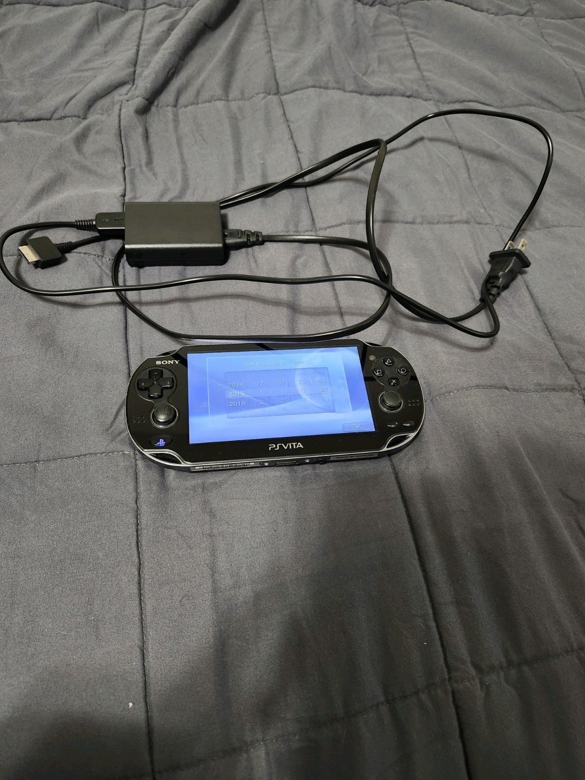 PS Vita 1100 System with Power Adaptor and 8GB Memory Card