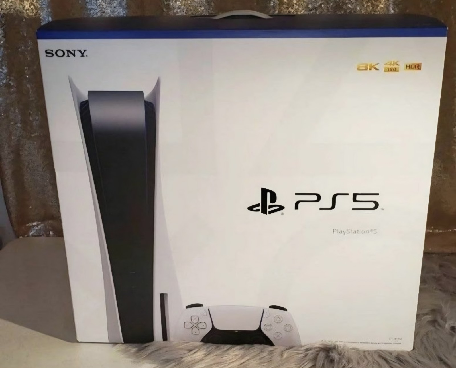 PlayStation 5 Disc Edition Play Station PS5 w/Controller 825GB Never Played