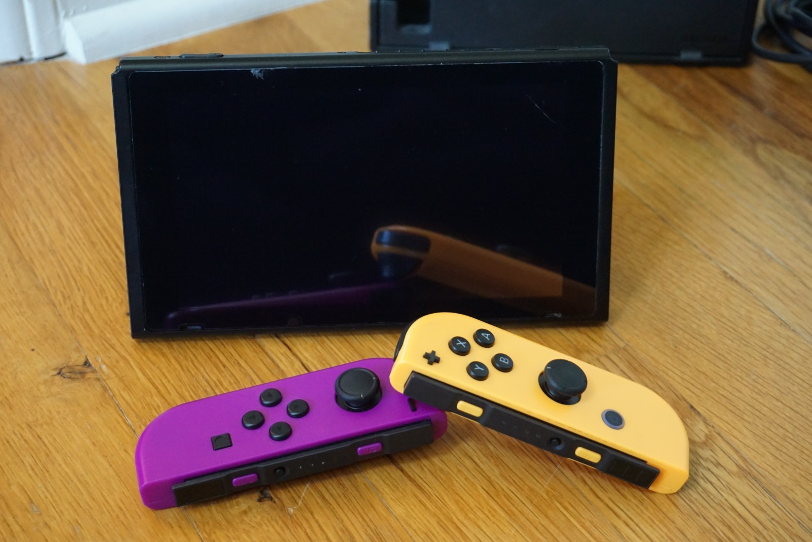 Nintendo Switch console HAC-001 docking station accessories