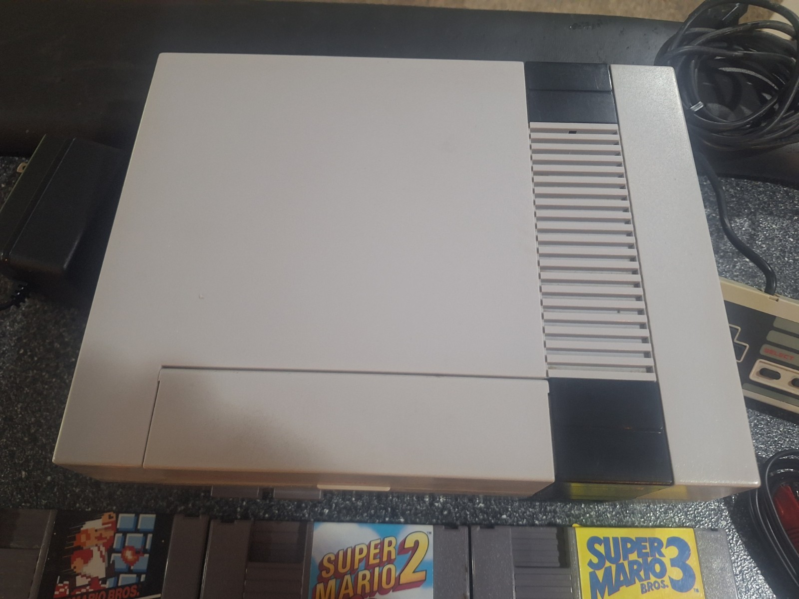 Original NES Nintendo Console Bundle With MARIO 1 2 3 TRILOGY Games TESTED