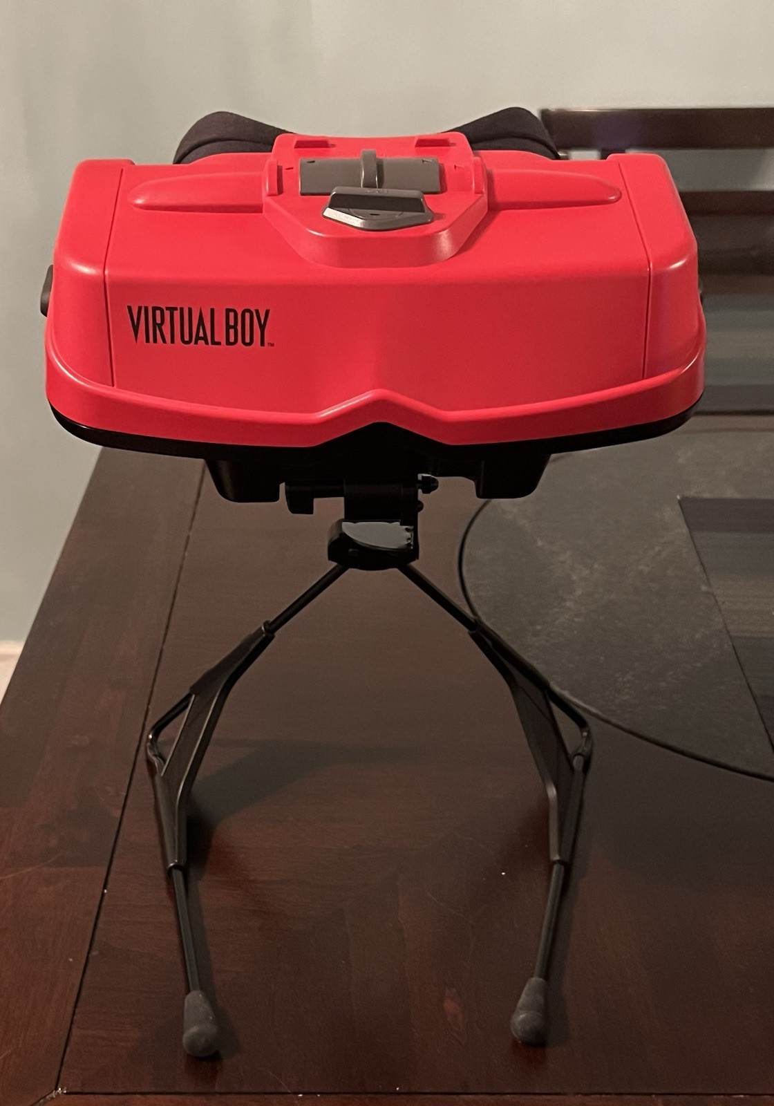 Nintendo Virtual Boy Console Bundle w/ Box Stand Controller & 6 Games NTSC