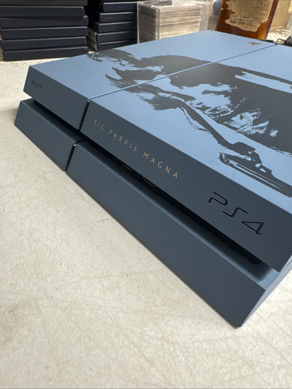 Sony PlayStation 4 PS4 Uncharted Limited Edition Blue Console 500GB CUH-1215A