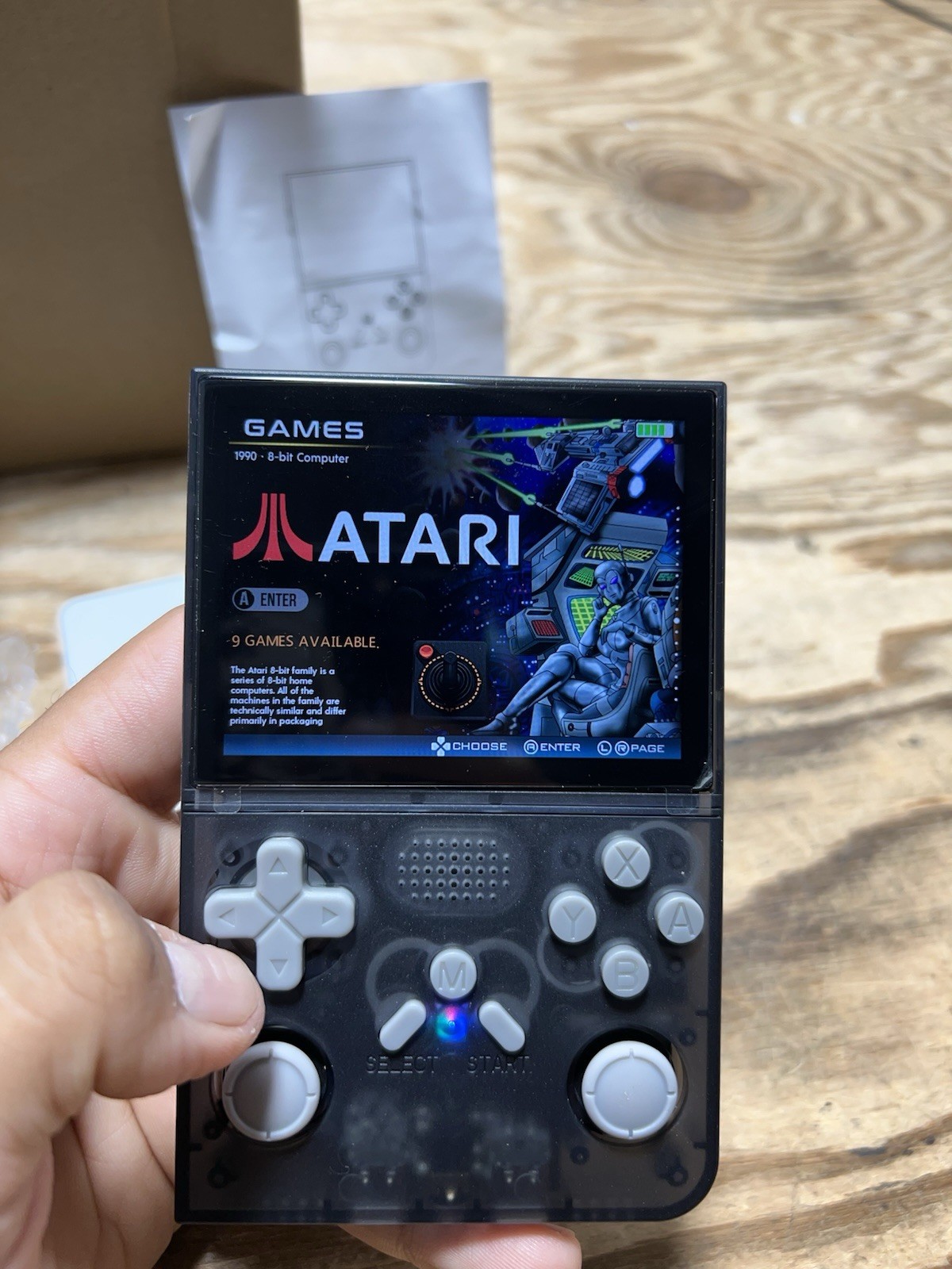 R40S PRO Retro Handheld Game Console – Portable 3.5″ IPS Screen, 16GB + 80GB