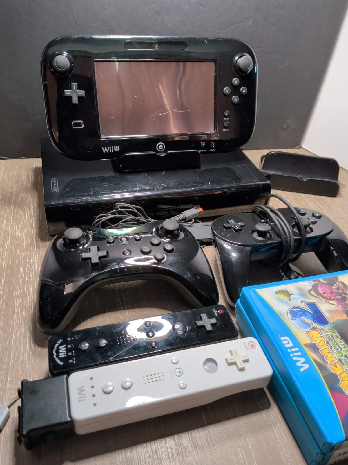 Nintendo 32G Wii U Deluxe Black Console Gaming System Bundle • Tested/Working