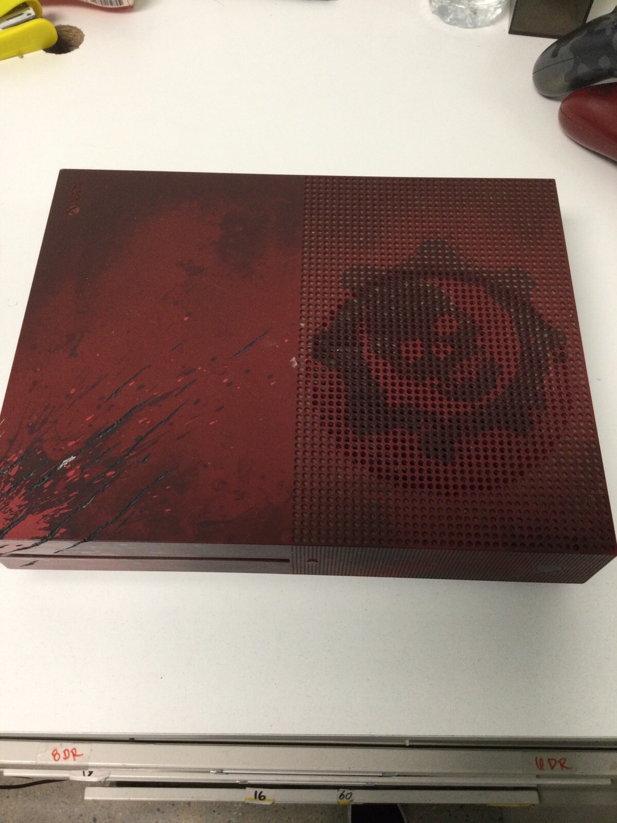 Xbox One S Gears of War 4 Limited Edition 2 TB Red (Console Only) Rare