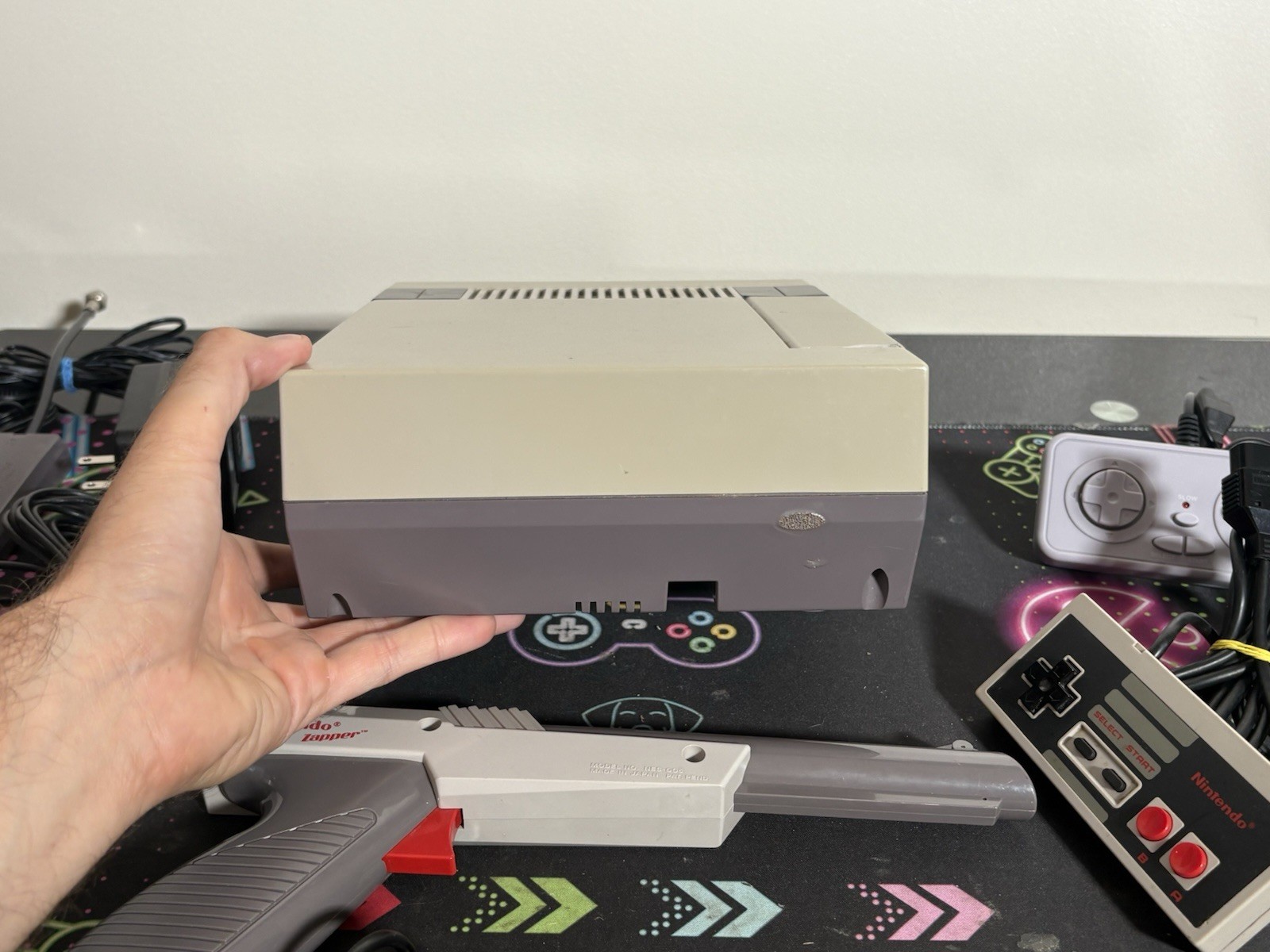Nintendo Original NES-001 Entertainment System NES Console Zapper