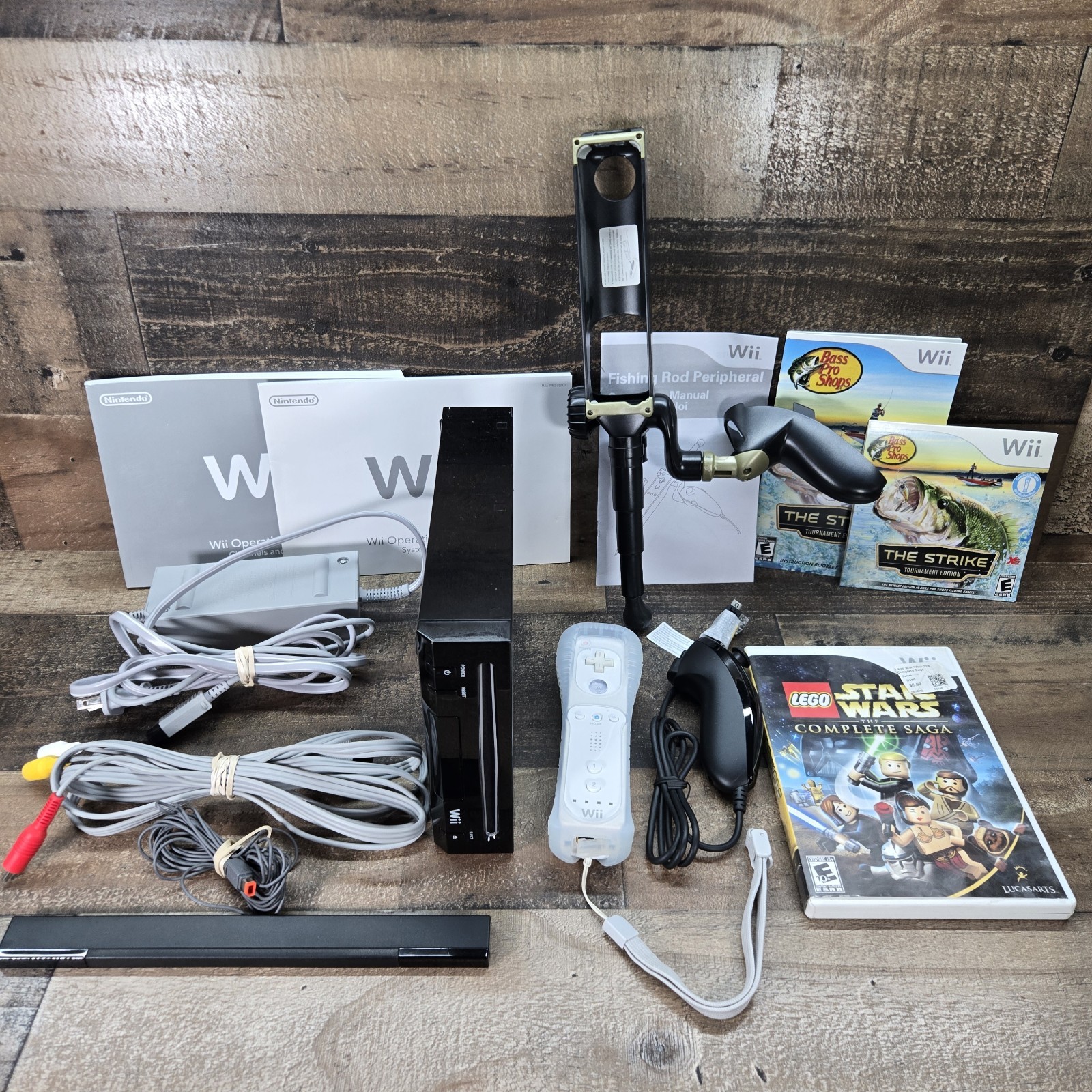 Nintendo Wii RVL-101 Black Bundle Controller, Cables, Fishing, Star Wars, Strike