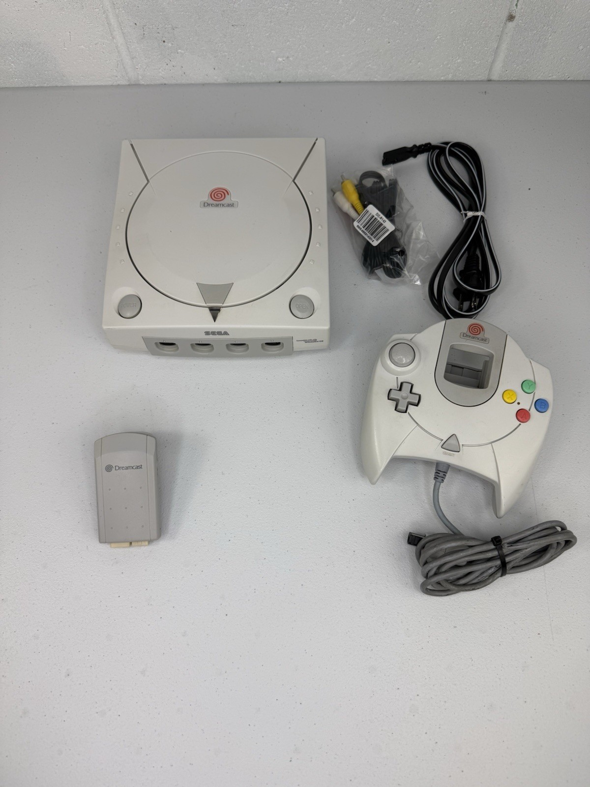 Sega Dreamcast Console – White w/ Controller & Cords! HKT-3020 Tested & Works