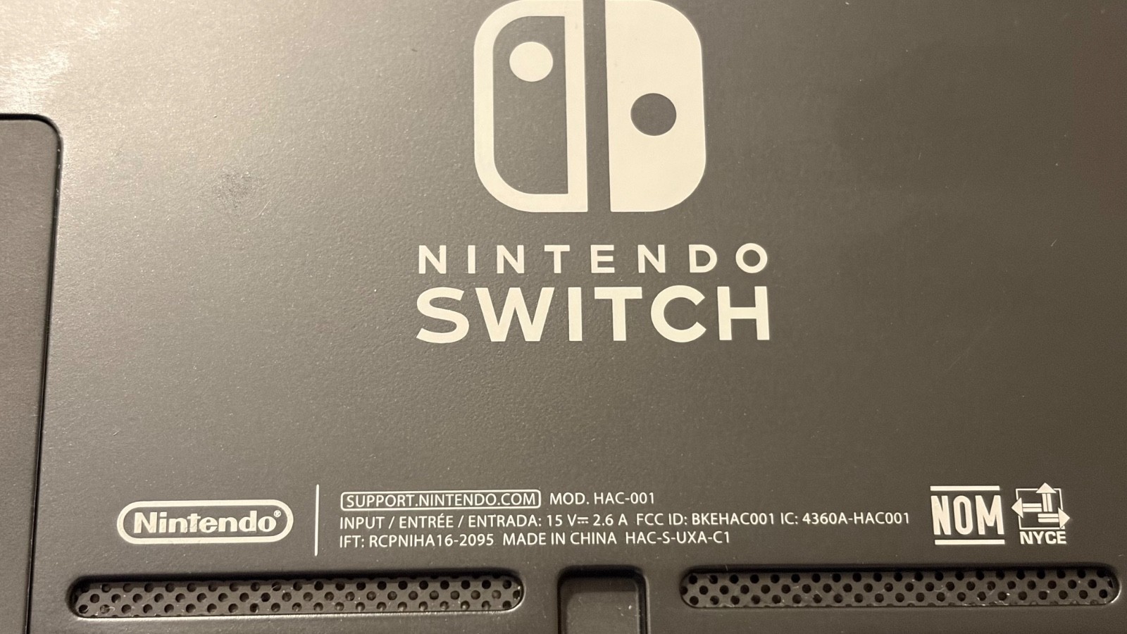 Nintendo Switch HAC-001 Console Bundle with 200GB, Dock, Joy-Con, Case, 4 Games