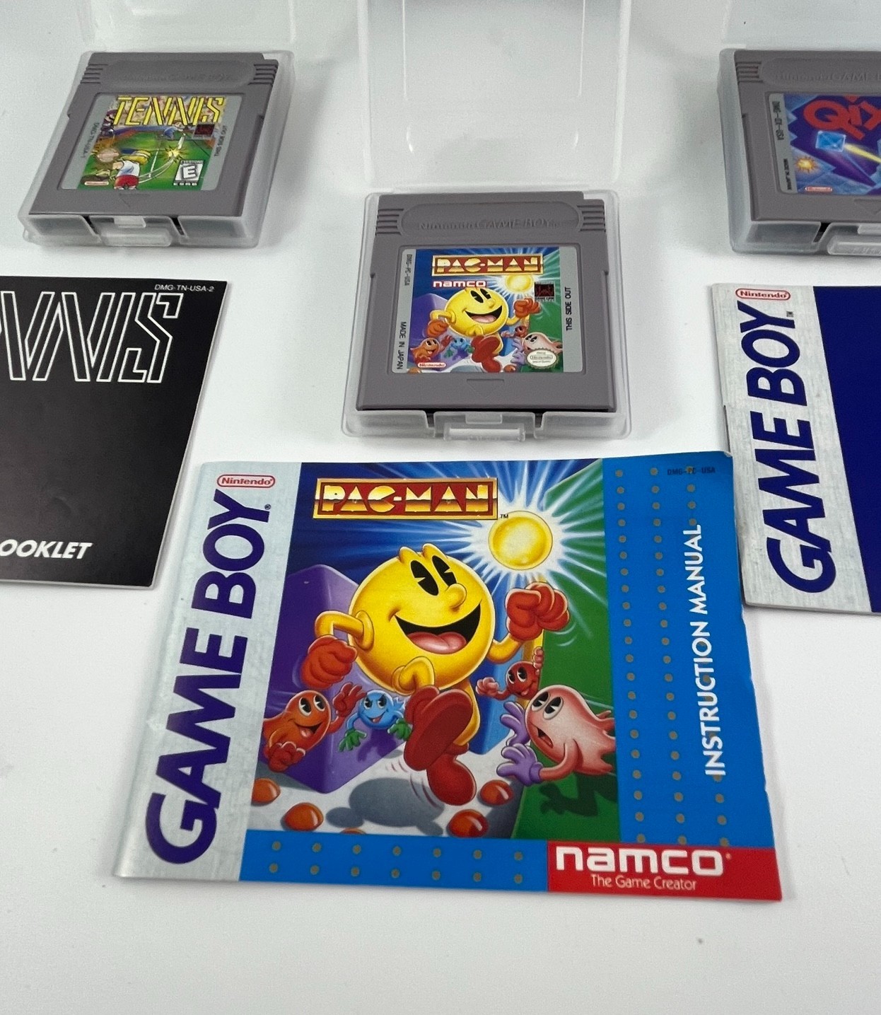 Nintendo Game Boy Handheld System Gray DMG-01 Bundle W 3 Games & Manuals