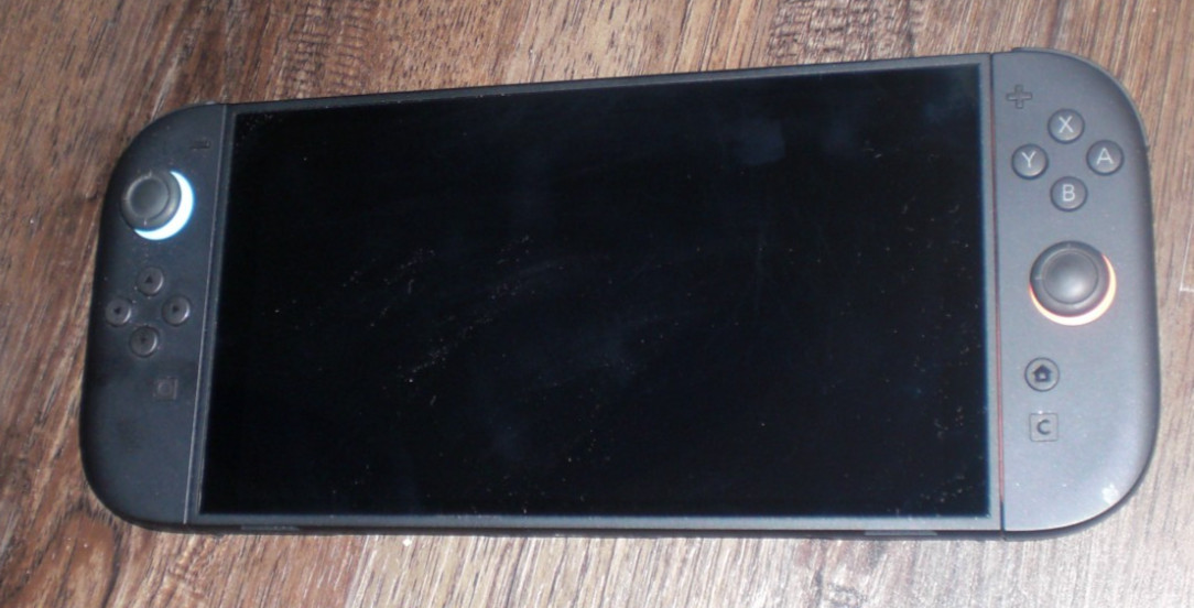 CLEAN SCREEN Nintendo Switch 2 Console System Tablet + Joy Cons OEM AUTHENTIC