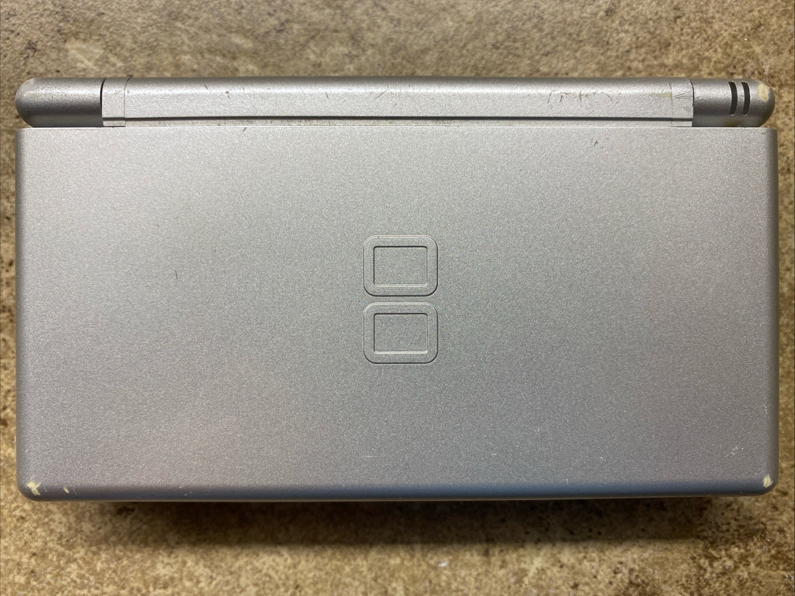 Nintendo DS Lite Game Console – Silver WORKS GREAT!