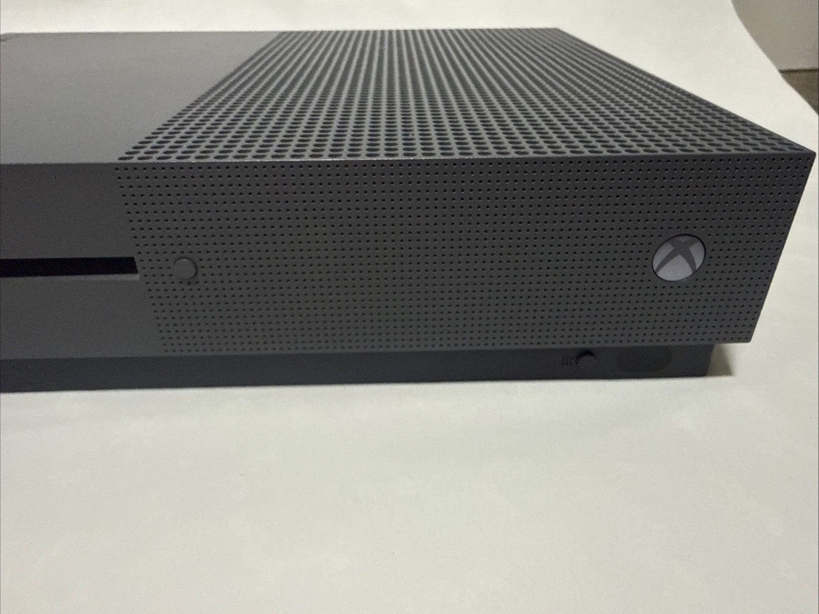 Microsoft Xbox One S 500GB Console Gaming System Gray 1681