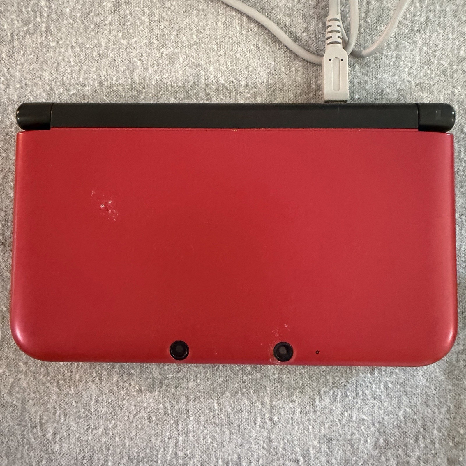 Nintendo 3DS XL 4GB Red Console (NTSC) Stylus/charger Included. 8 Games/1SD Card