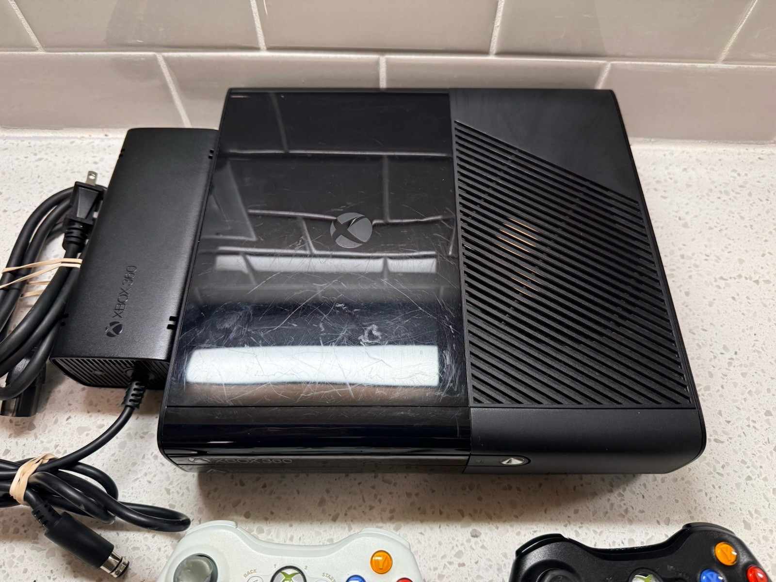 Microsoft Xbox 360 E System BLACK Video Game Console 4GB w/ 2 Controllers