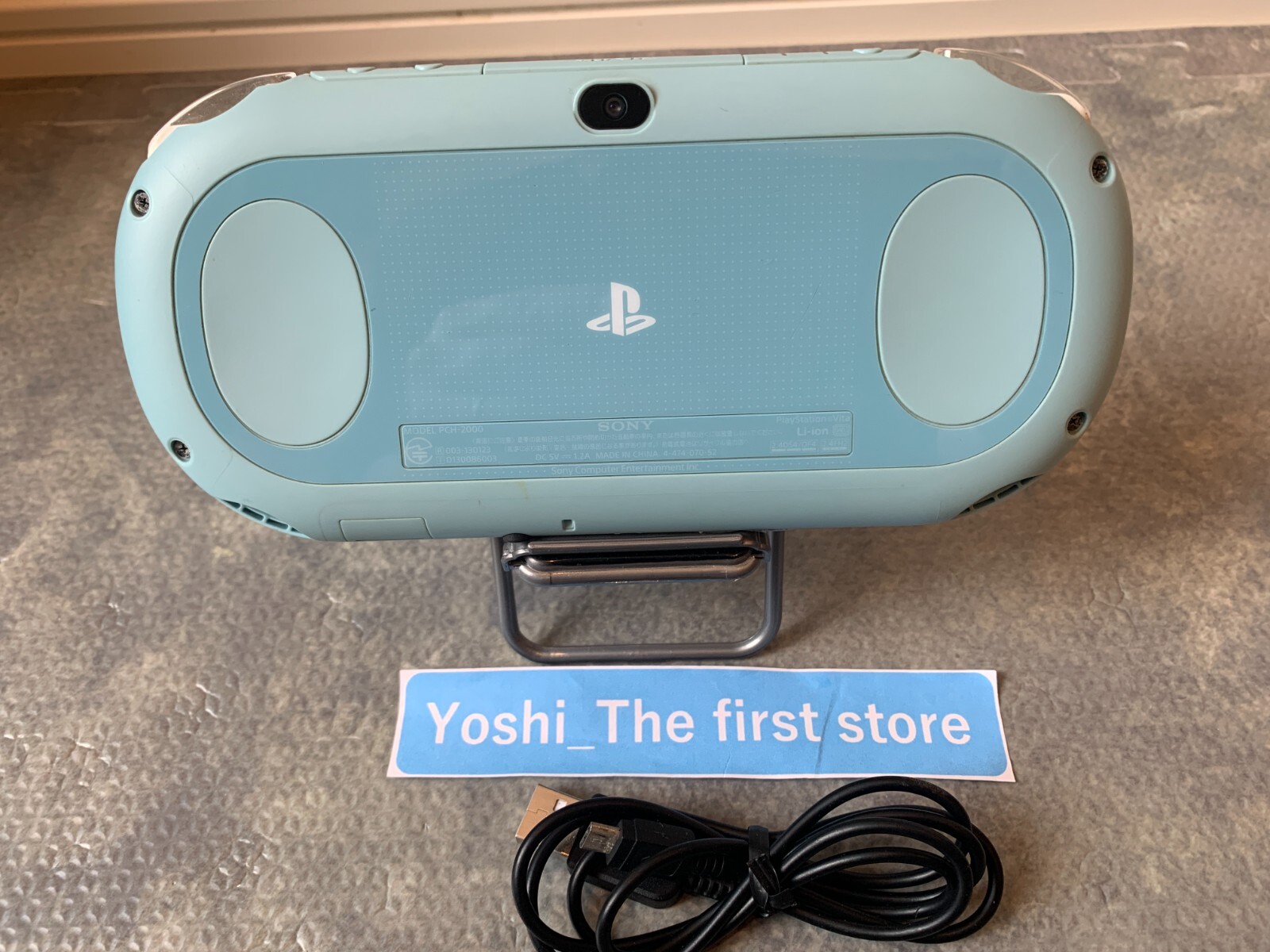 SONY PlayStation PS Vita Light Blue White PCH-2000 ZA14 Console Japan Exc