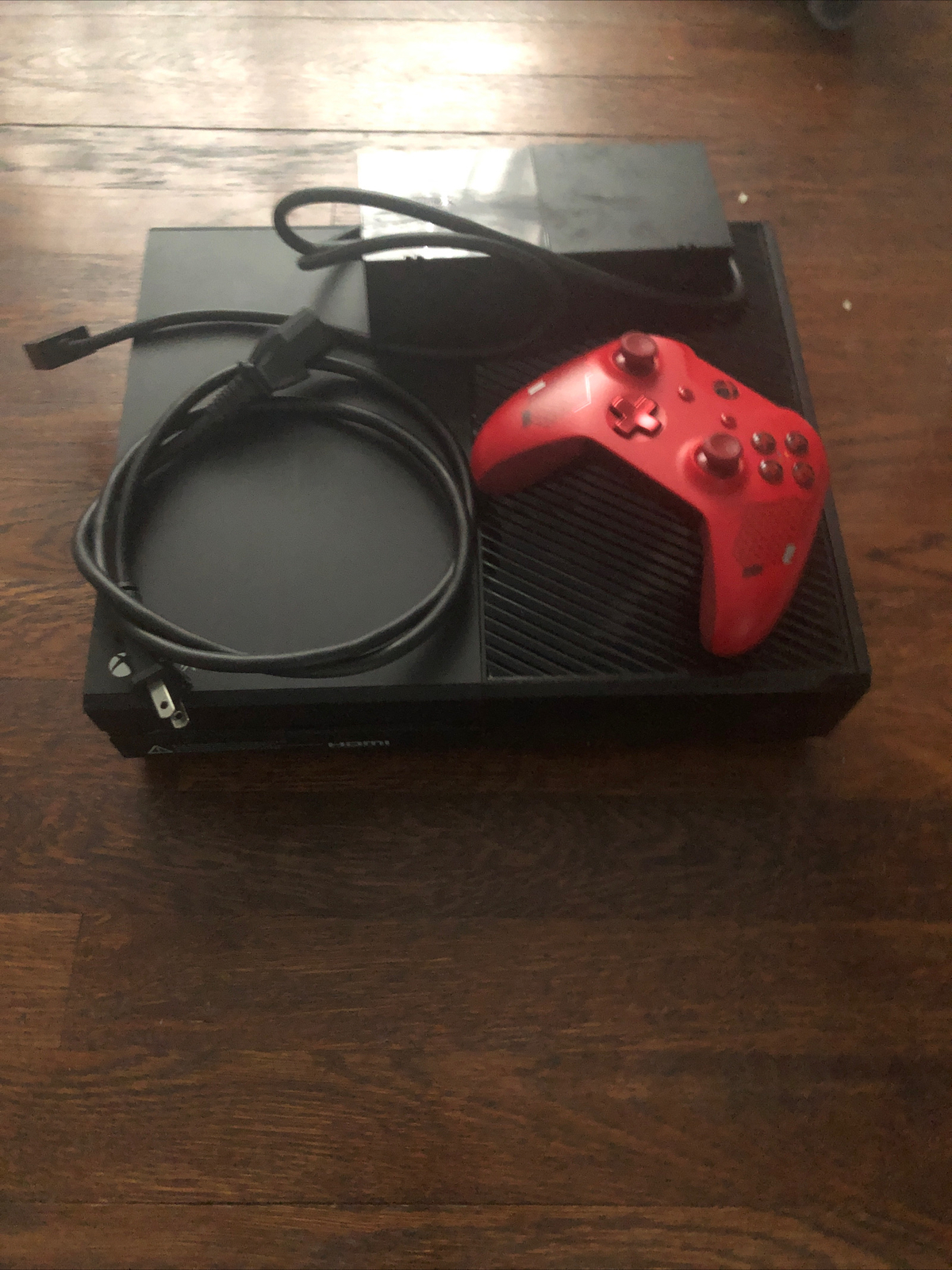 Microsoft Xbox One with Kinect 500GB Black Console – 7UV-00077