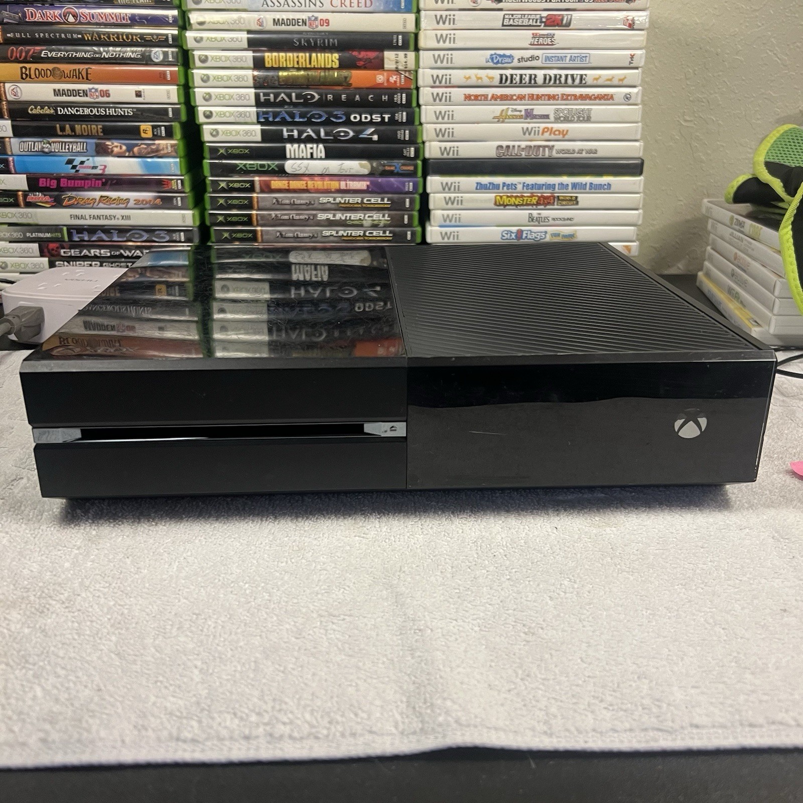 Microsoft Xbox One 500GB Console – Black See Description