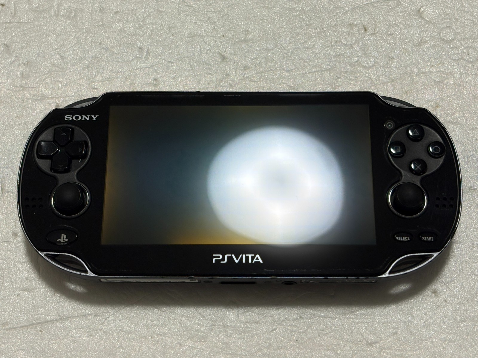 Sony PS Vita PCH-1100 Cristal Black 3G/Wi-Fi Model Console Used from Japan