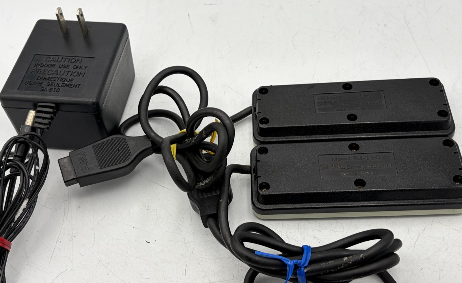 SEGA computer video game SG-1000II console with box with AC adapter
