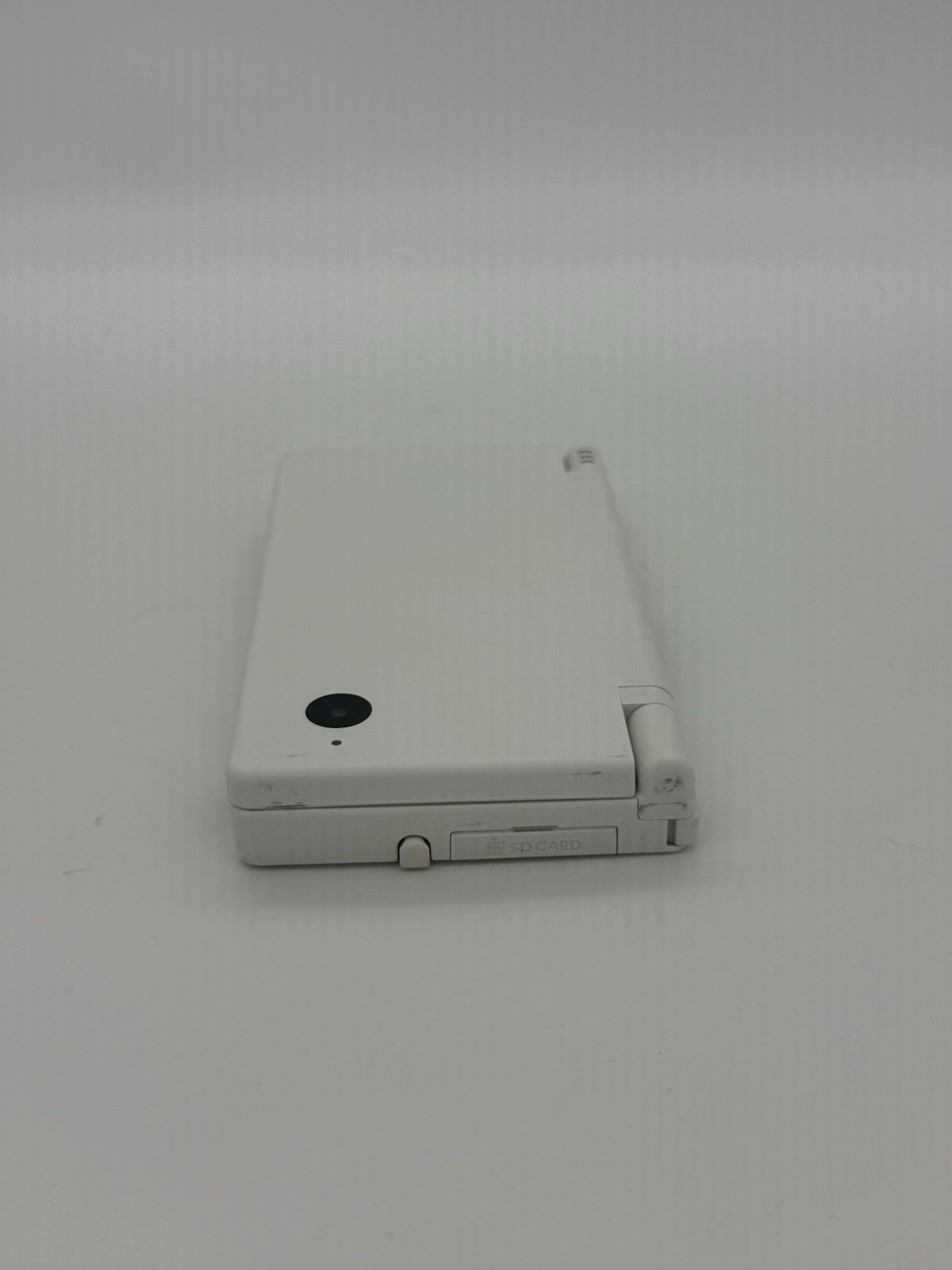 Nintendo DSi White Console Bundle w/ Charger, Stylus & 16 Games Tested Works