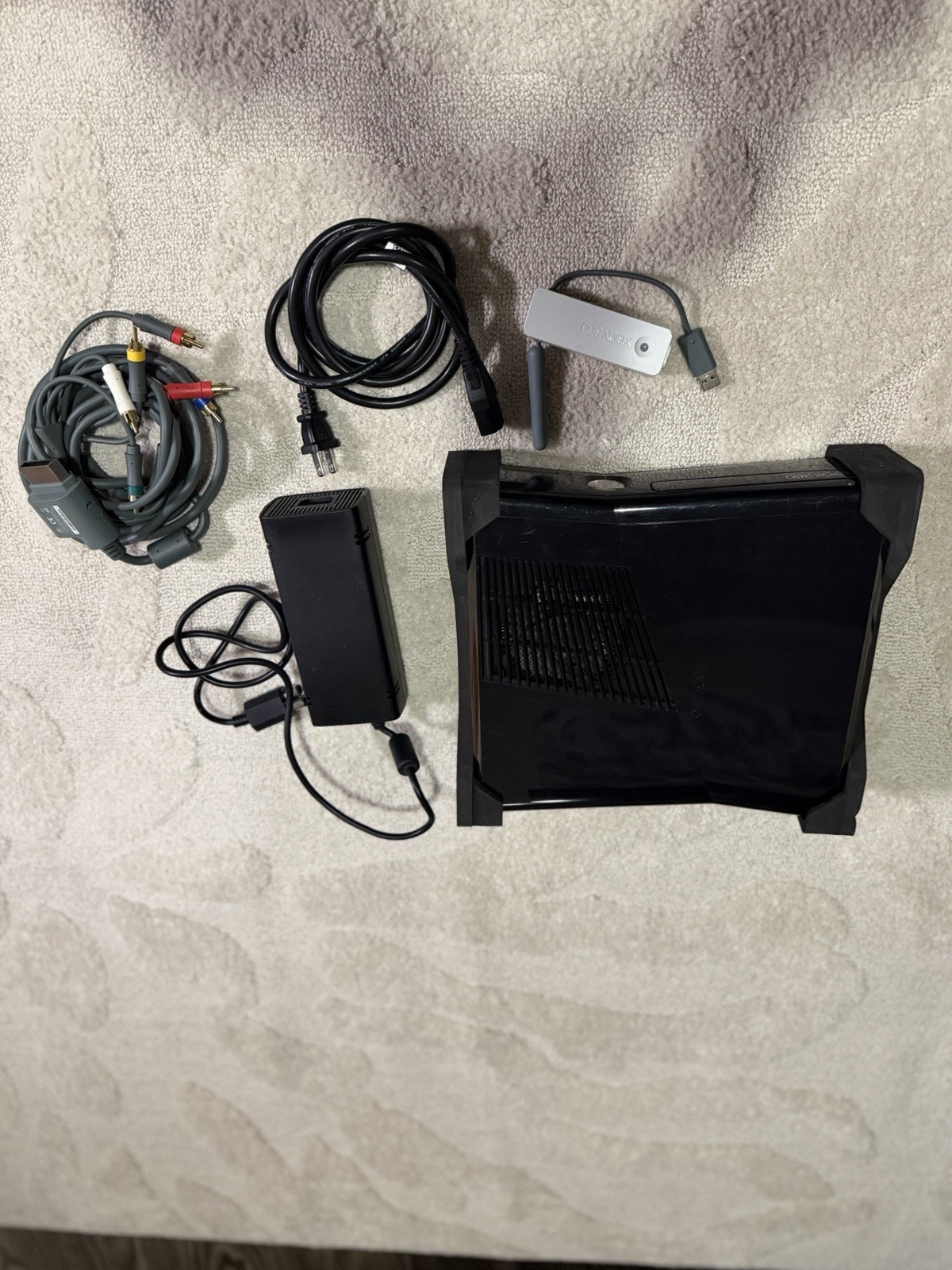 Microsoft Xbox 360 Slim 250GB Console With Cables & WiFi Extender Wireless