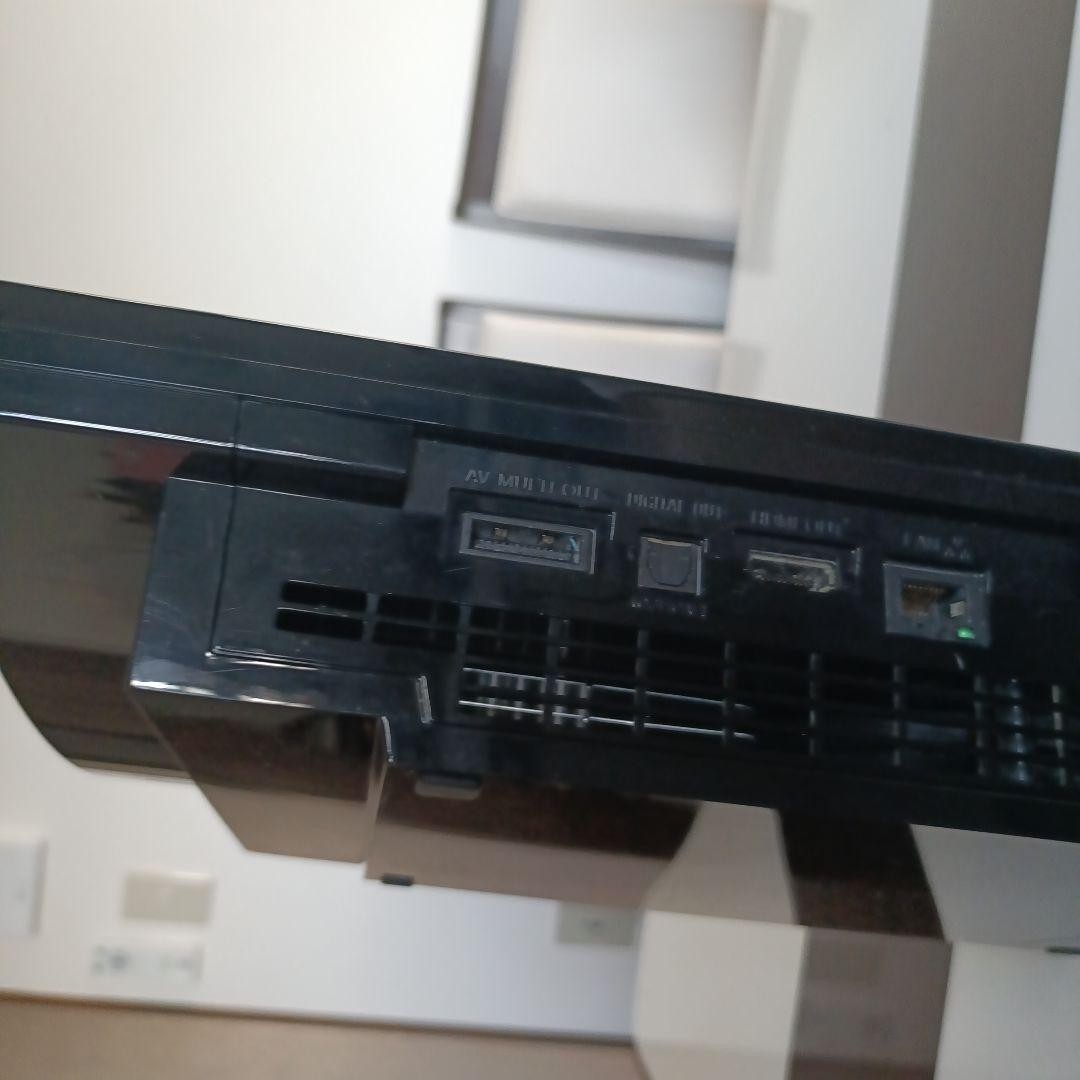 PlayStation 3 console, black, model CECHL00, junk item.