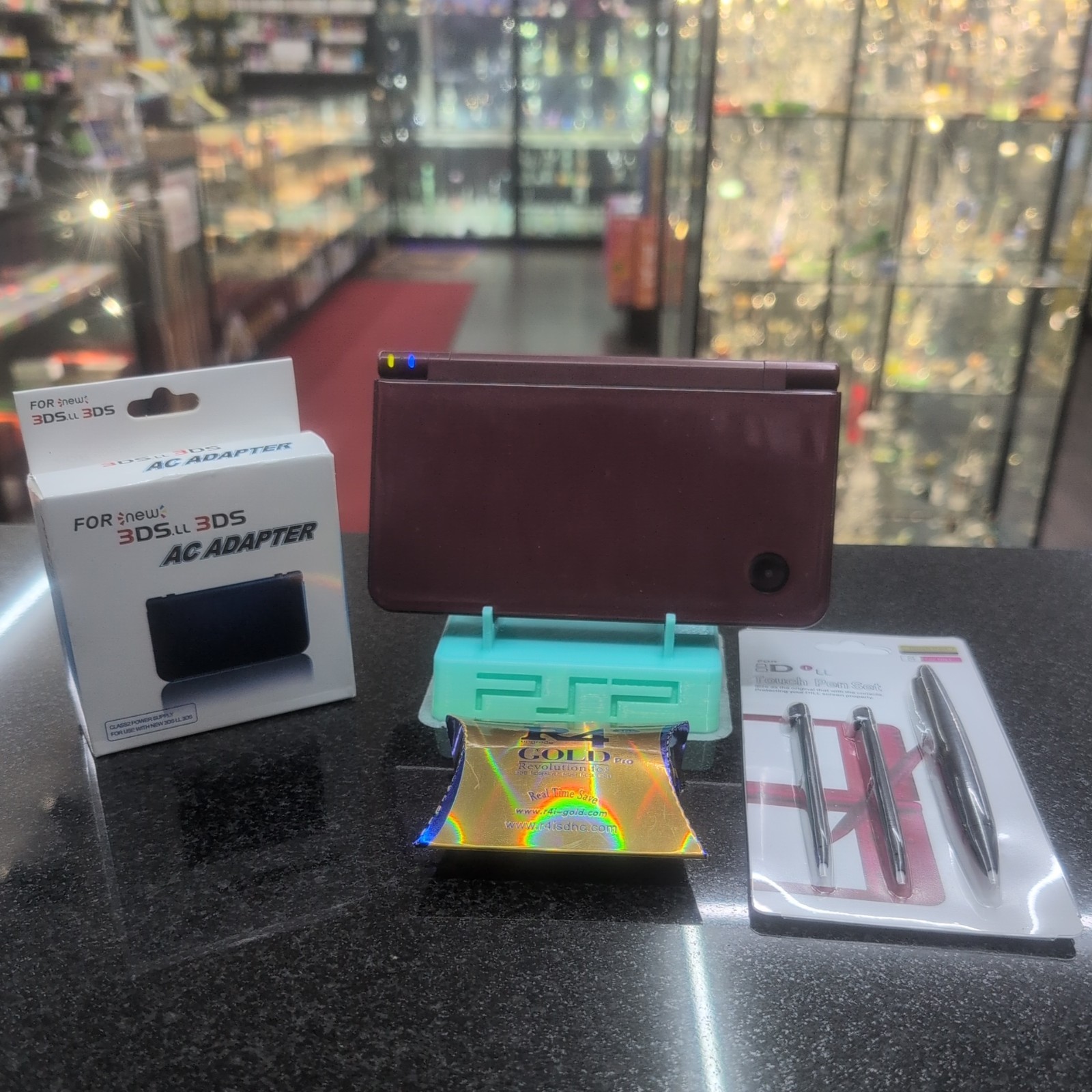 R4 Nintendo DSi XL Burgundy Wine Red Tested SHIPS FROM USA WITHIN 12HRS OF ORDER