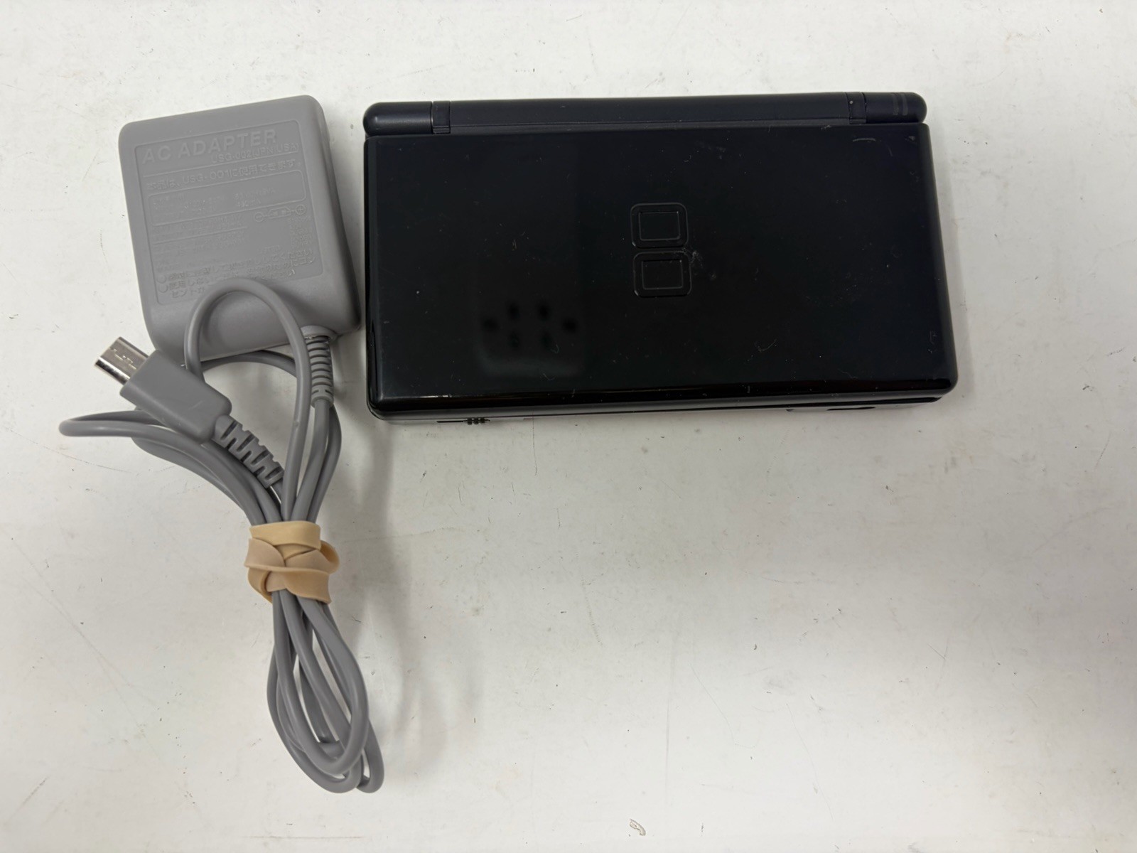 Nintendo DS Lite Onyx Black USG-001 With Charger Tested Working
