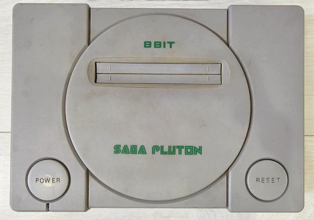 Vintage Retro 1990s Game Console 8 bit Saga Pluton Video Game Console for repair