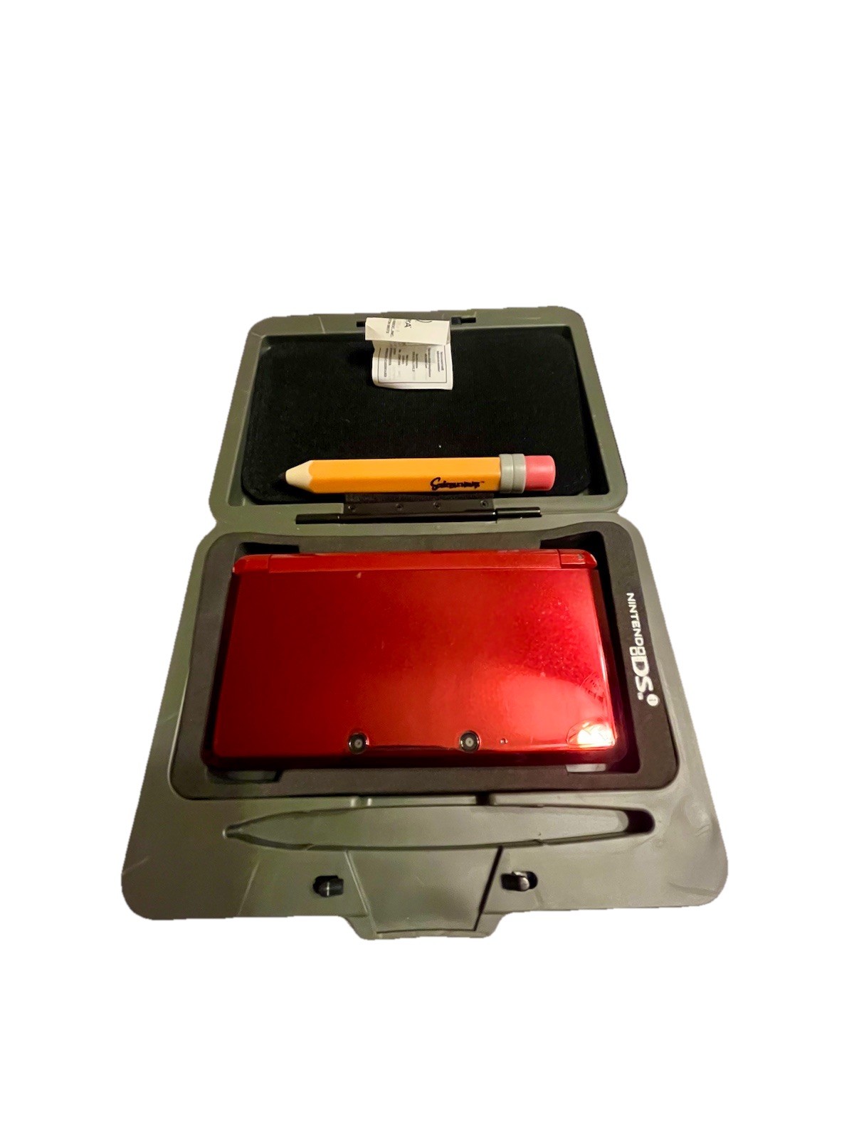 Nintendo 3DS System – Flame Red (Comes With Case, Stylus and Charger)