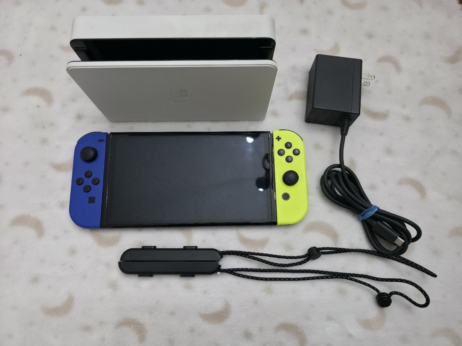 Nintendo Switch OLED 64GB Console Green/blue HEG-001 CLEAN MINT!