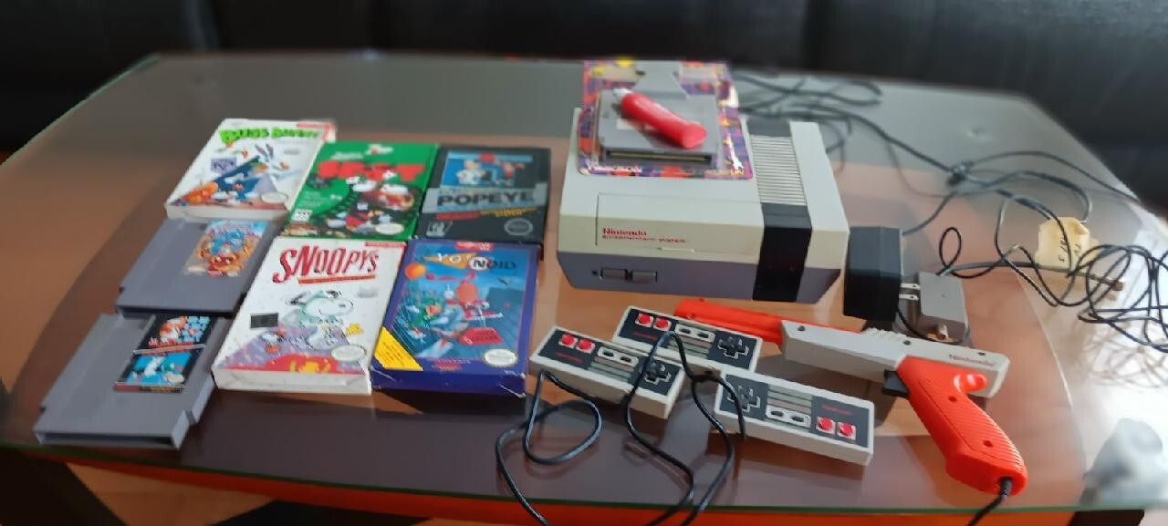Nintendo NES Action Set Home Console – White/Gray