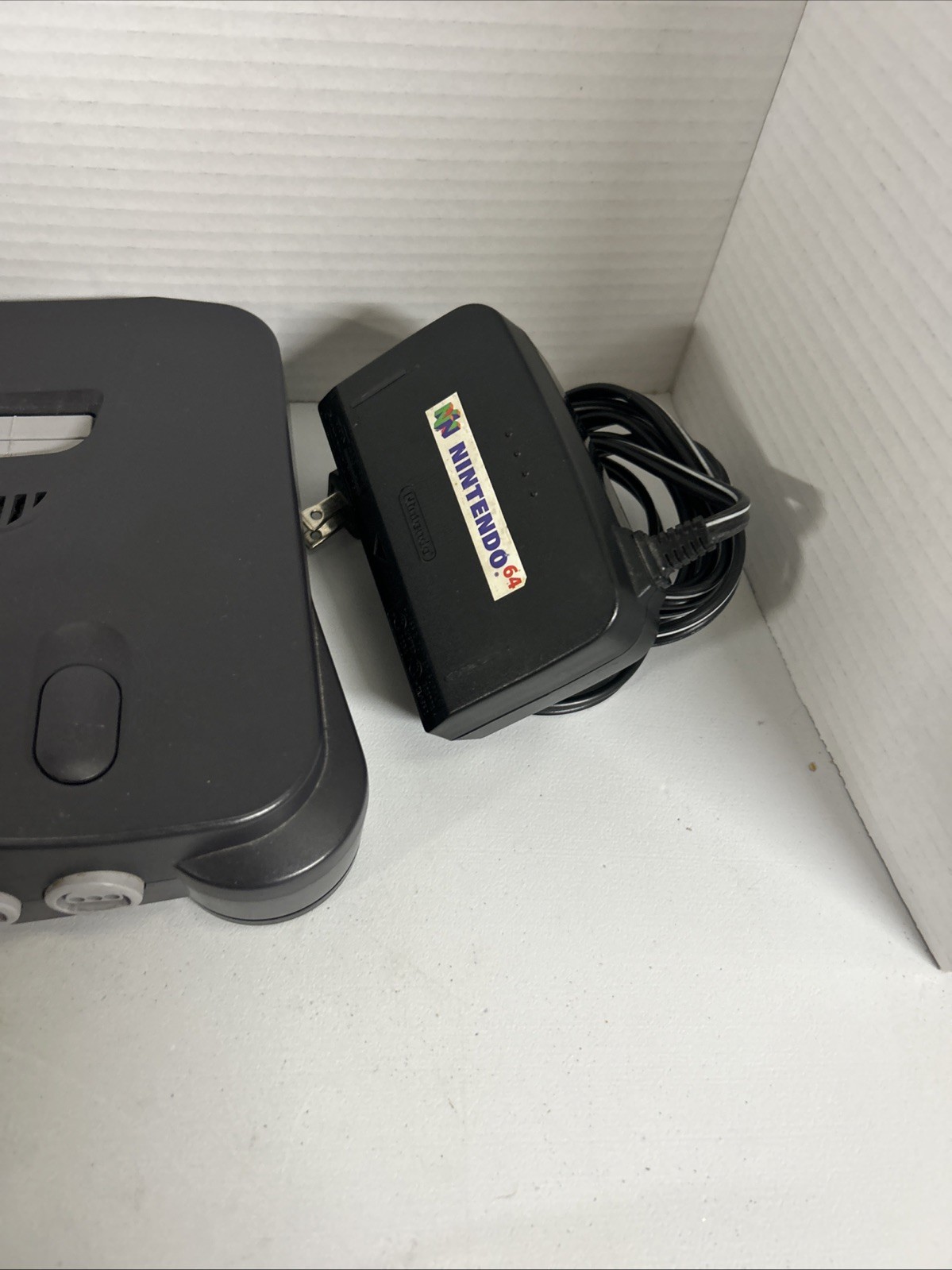 Nintendo 64 Console Bundle, 2 Controllers, Expansion Memory. Tested
