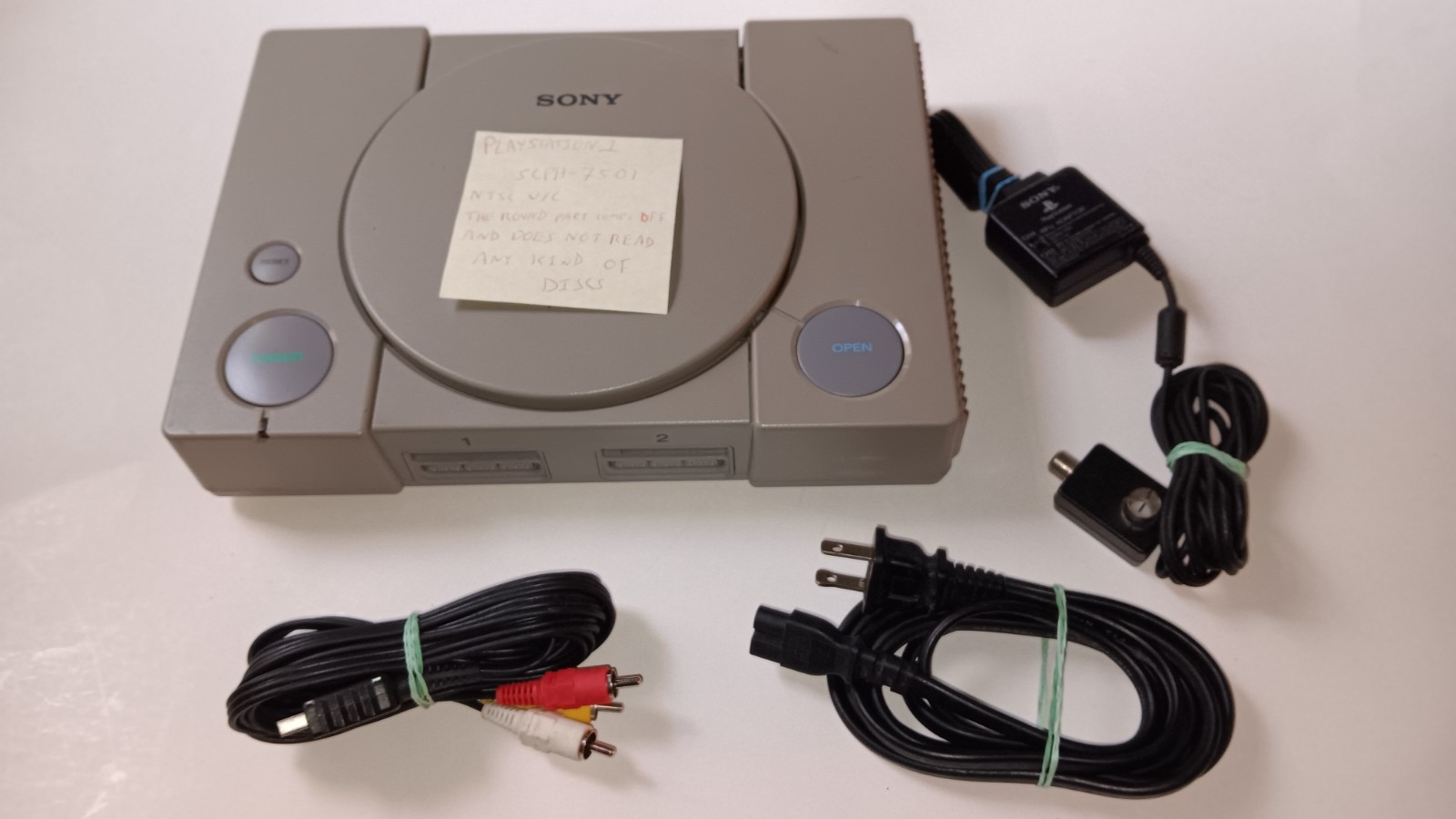 Sony PlayStation 1 SCPH-7501 Bundle Power Cord RFU Adapter RCA AV Cable Turns On