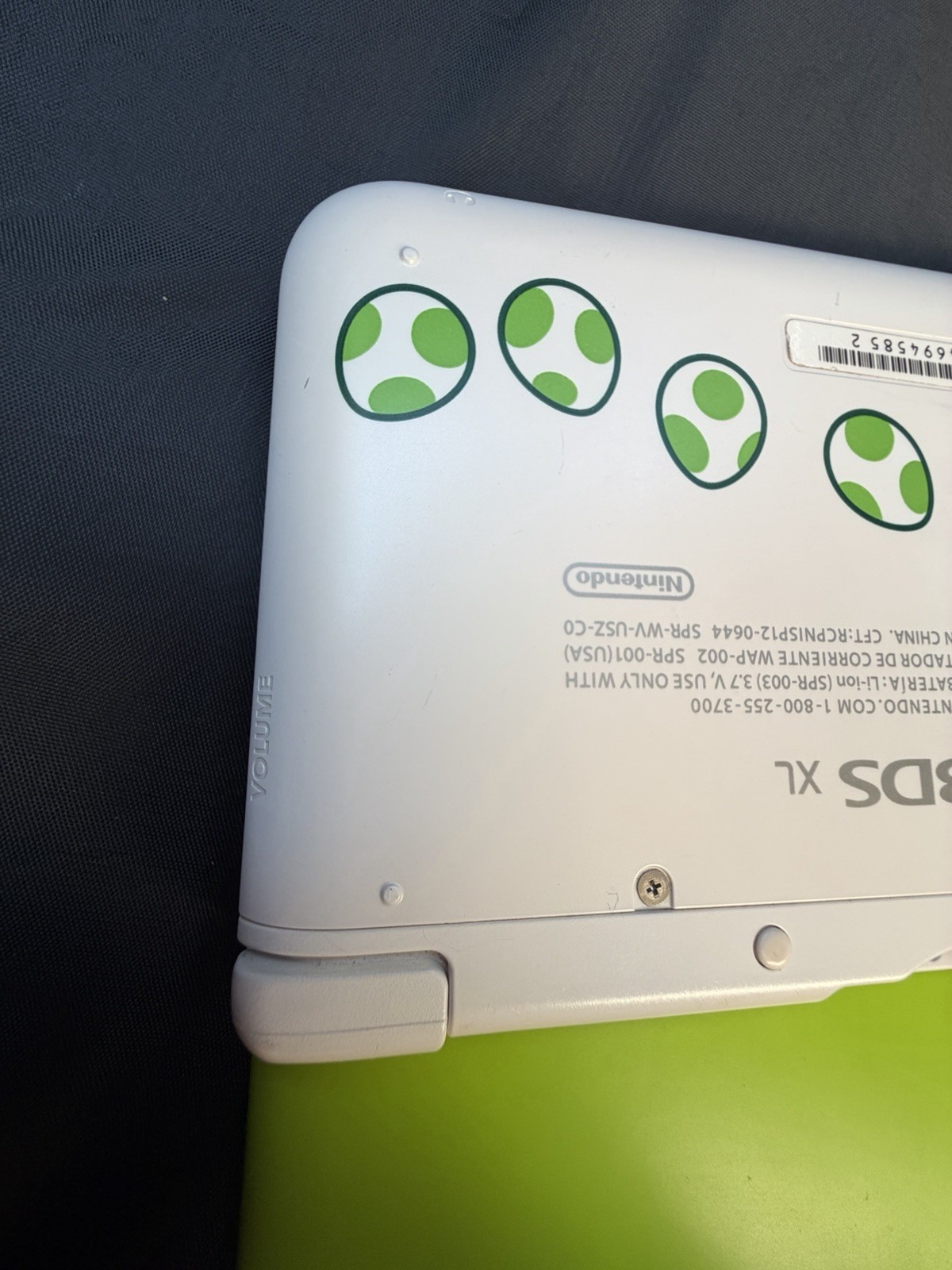 Nintendo 3DS XL – Lime Green Yoshi Special Edition Console TESTED