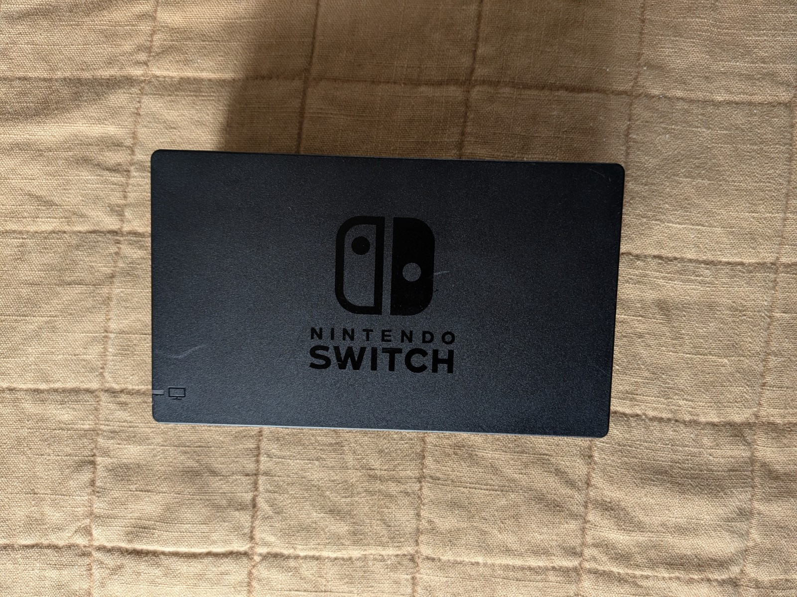 Nintendo Switch Console w/ All Accessories – USED GOOD CONDITION