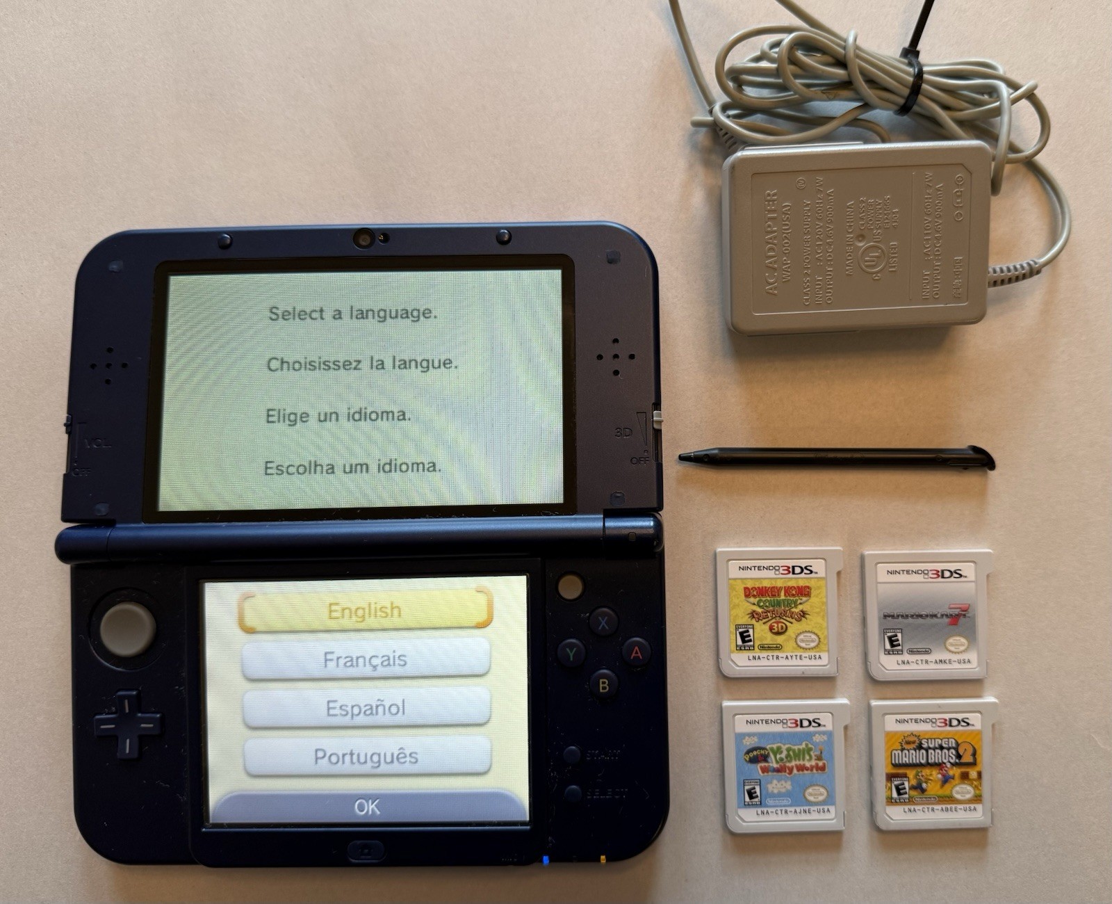 Nintendo New 3DS XL Galaxy Style Bundle w/ Charger Stylus & 4 Games Tested