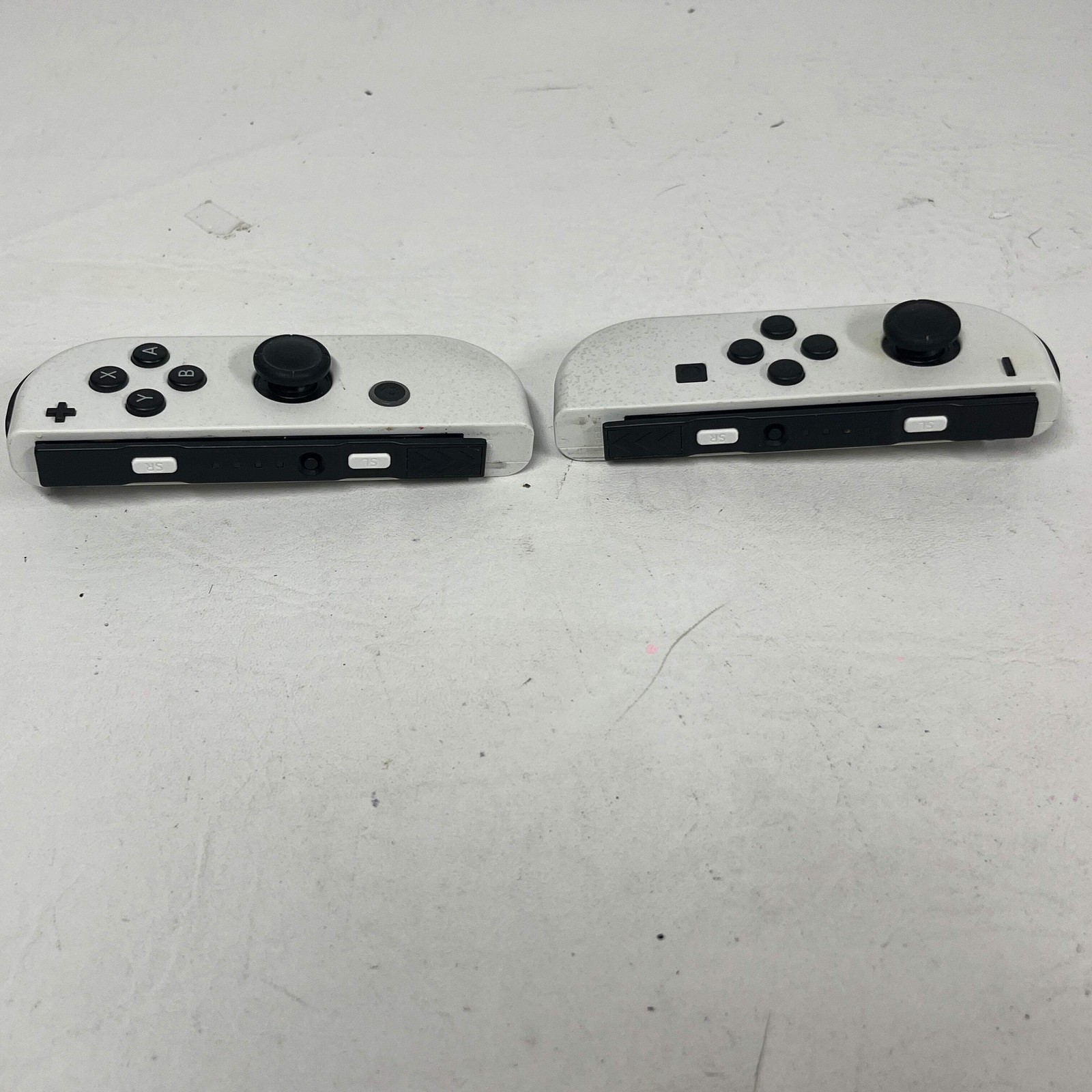 Nintendo Switch OLED Console Gaming System HEG-001 White