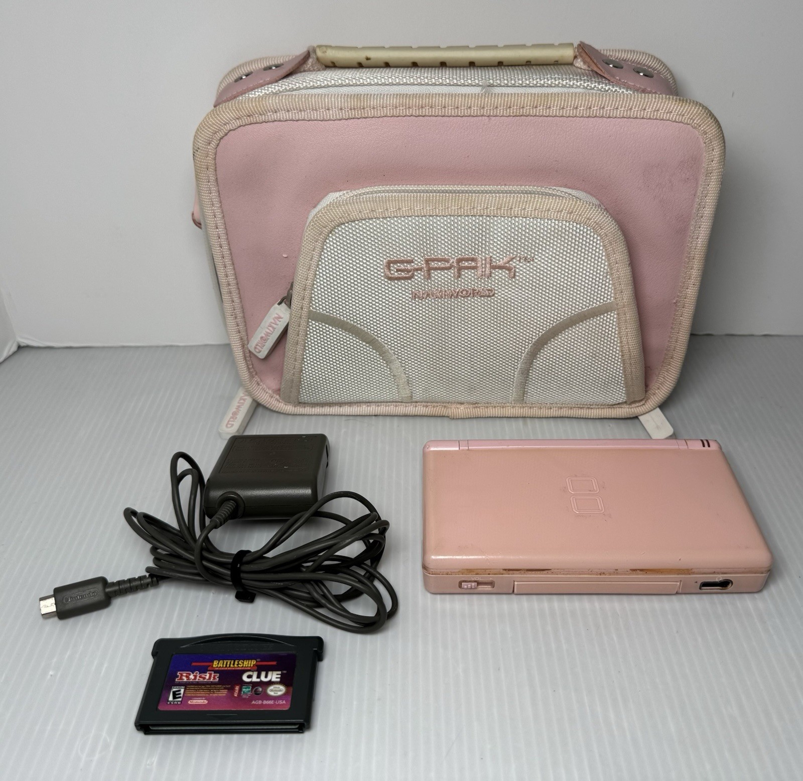 Nintendo DS Lite Metallic Rose Pink Handheld Game Console Charger Stylus & Case