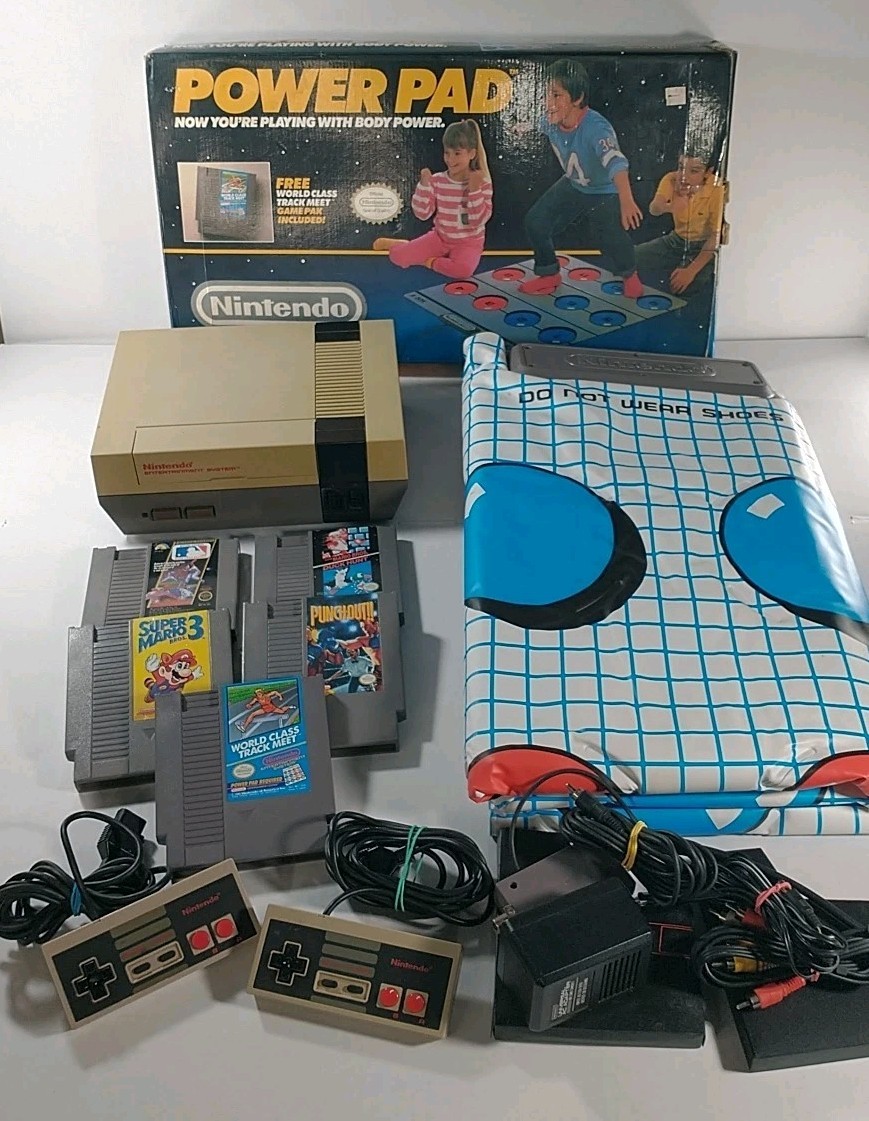 Original Nintendo NES Console With Power Pad In Box 2 Controllers 5 Games Tested